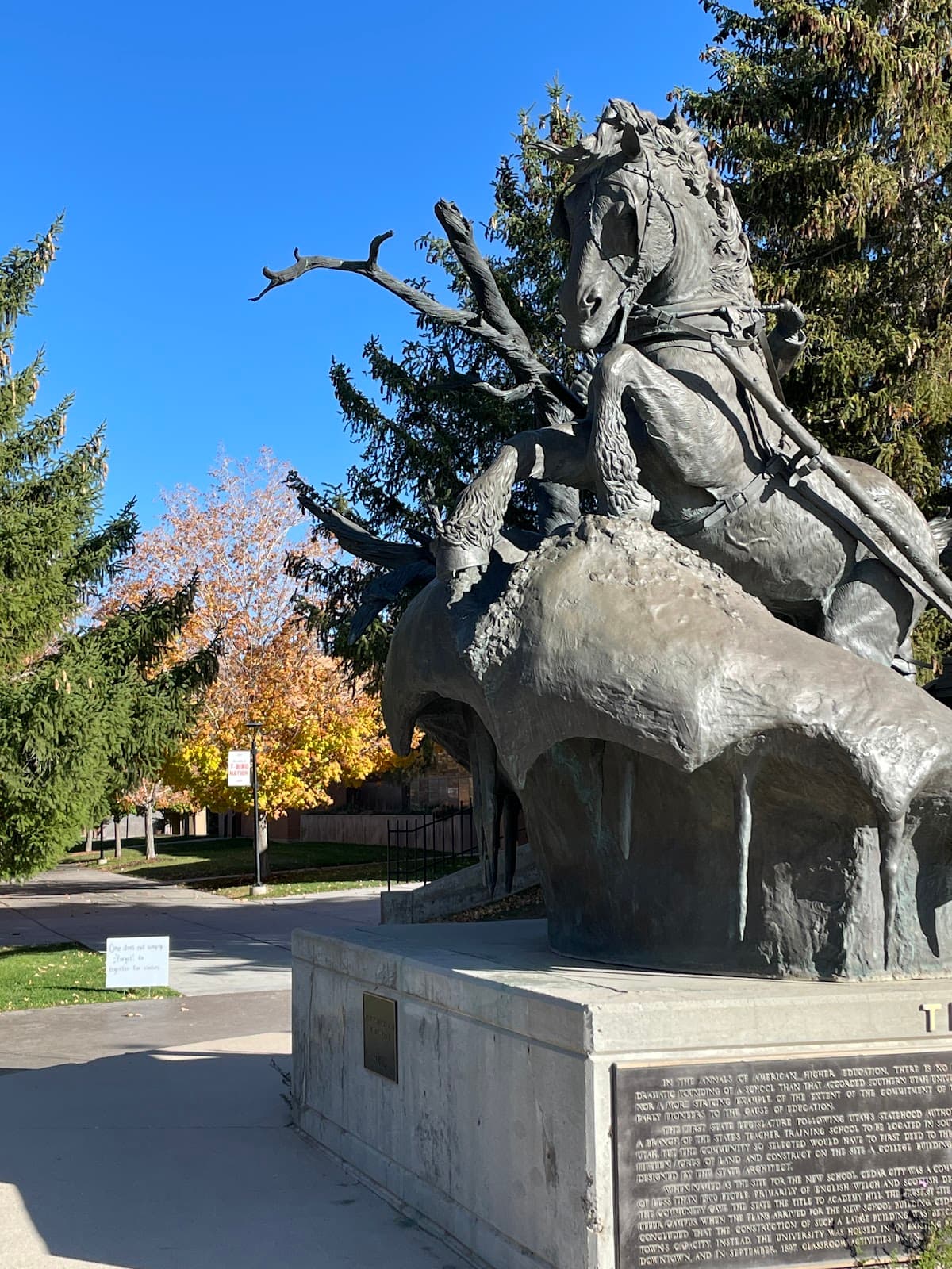 Old Sorrel Statue Founders Monument - Image 1