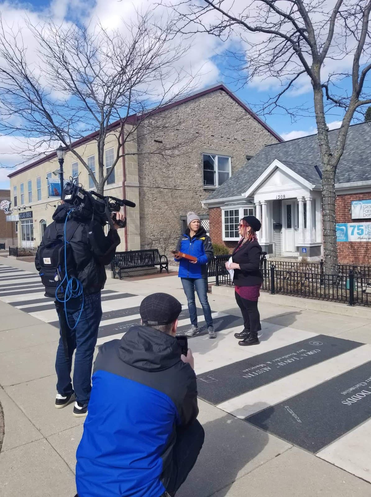 Paramount Plaza (Grafton) - Image 1