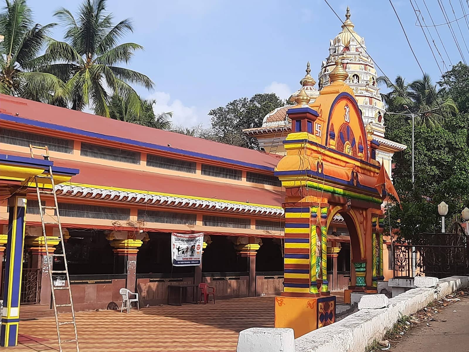 Exploring the Fort's Ruins