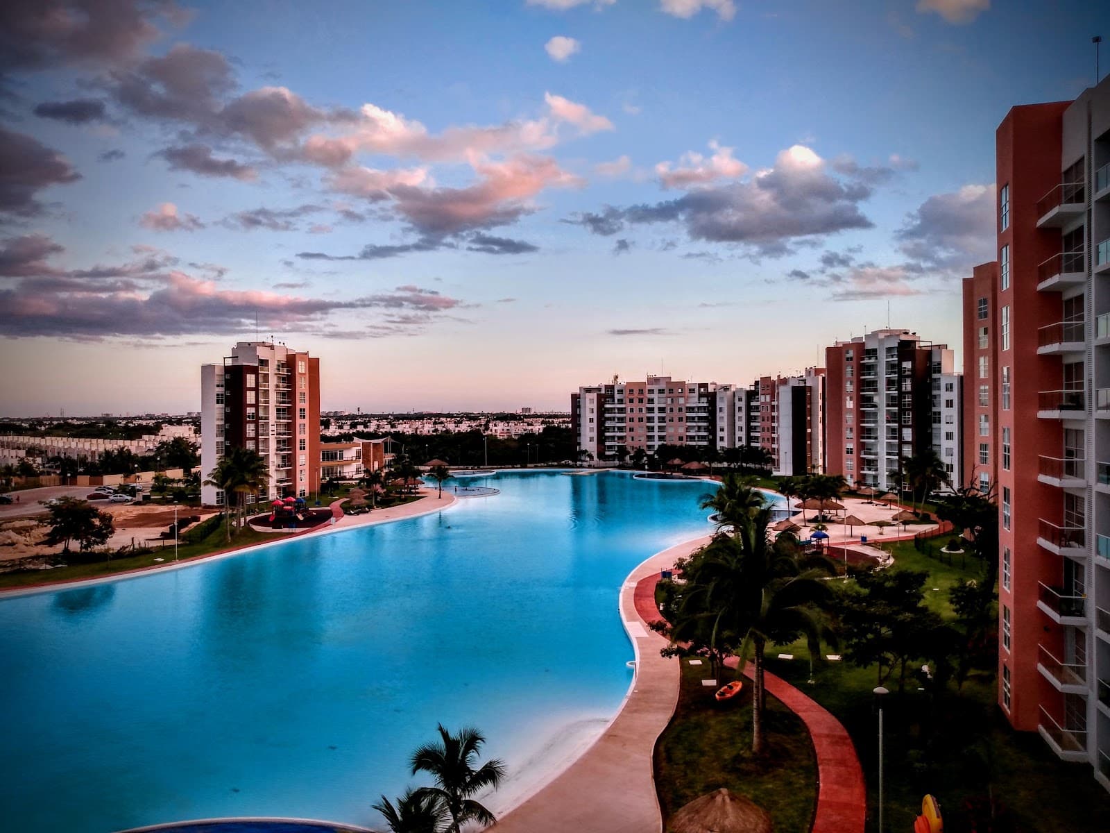 Cancun Lagoon - Image 1