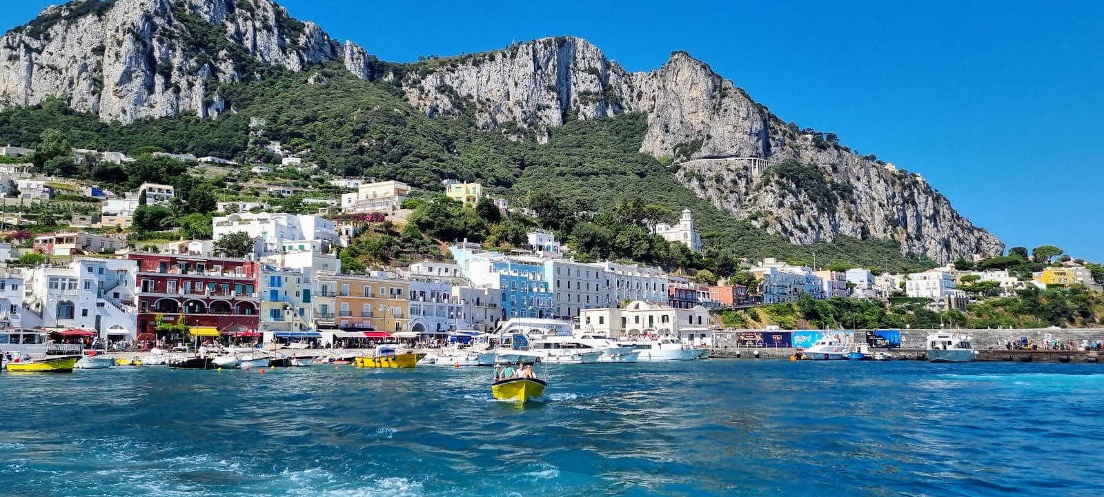 Capri Town Marina Grande - Image 1