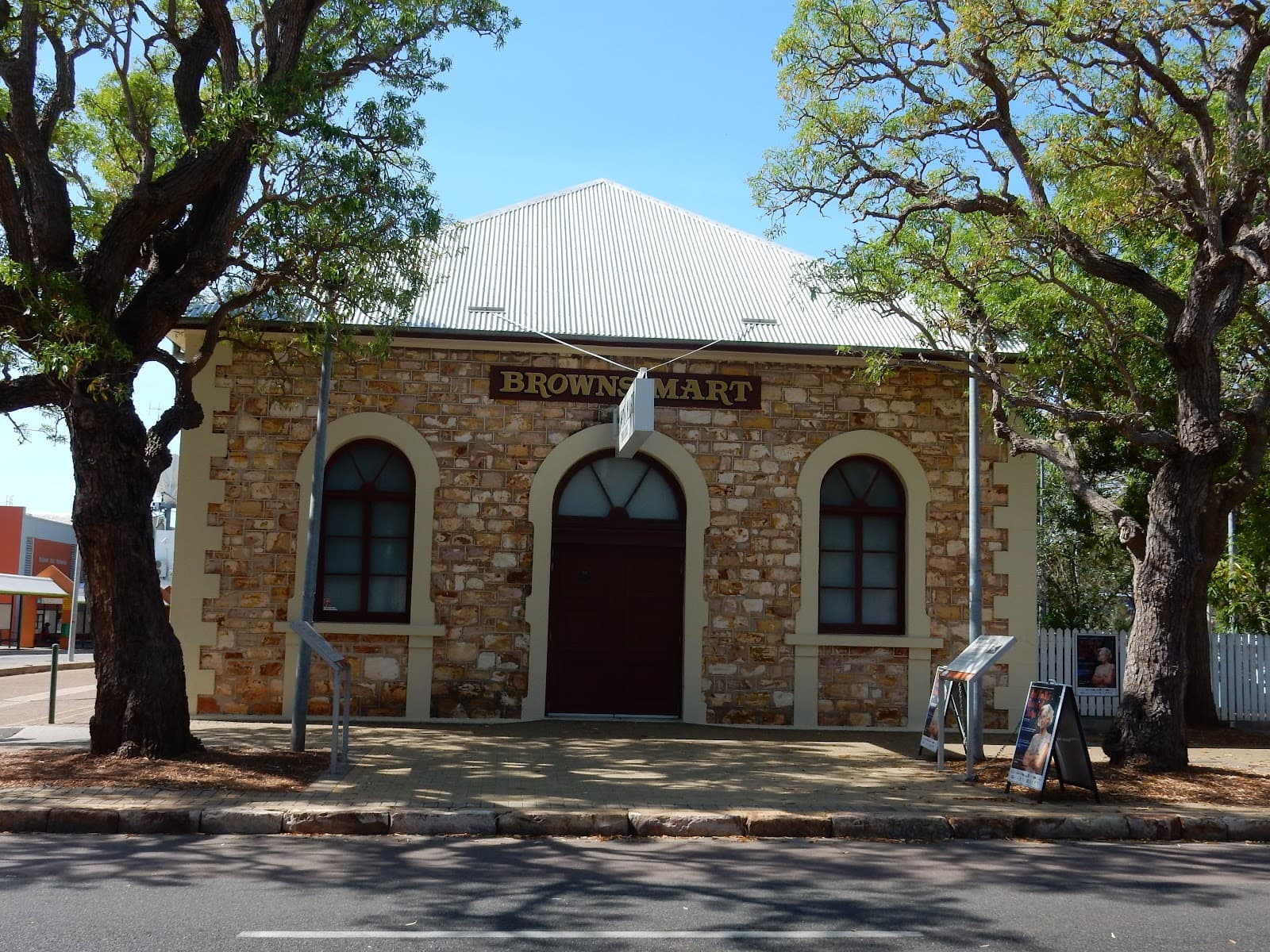 Brown's Mart Theatre - Image 1