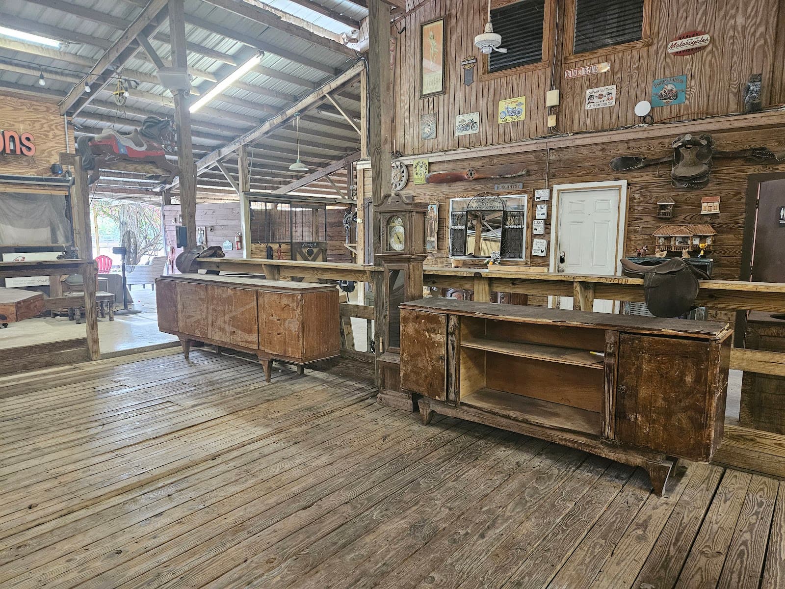 Davie Ranch - Image 1