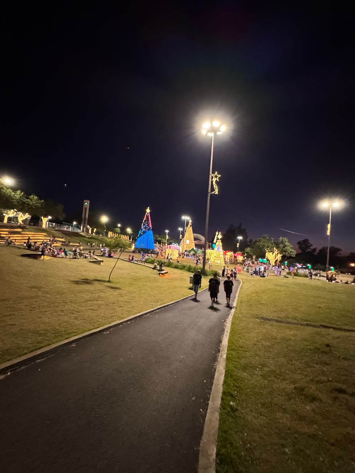 Vila A Neighborhood - Image 1