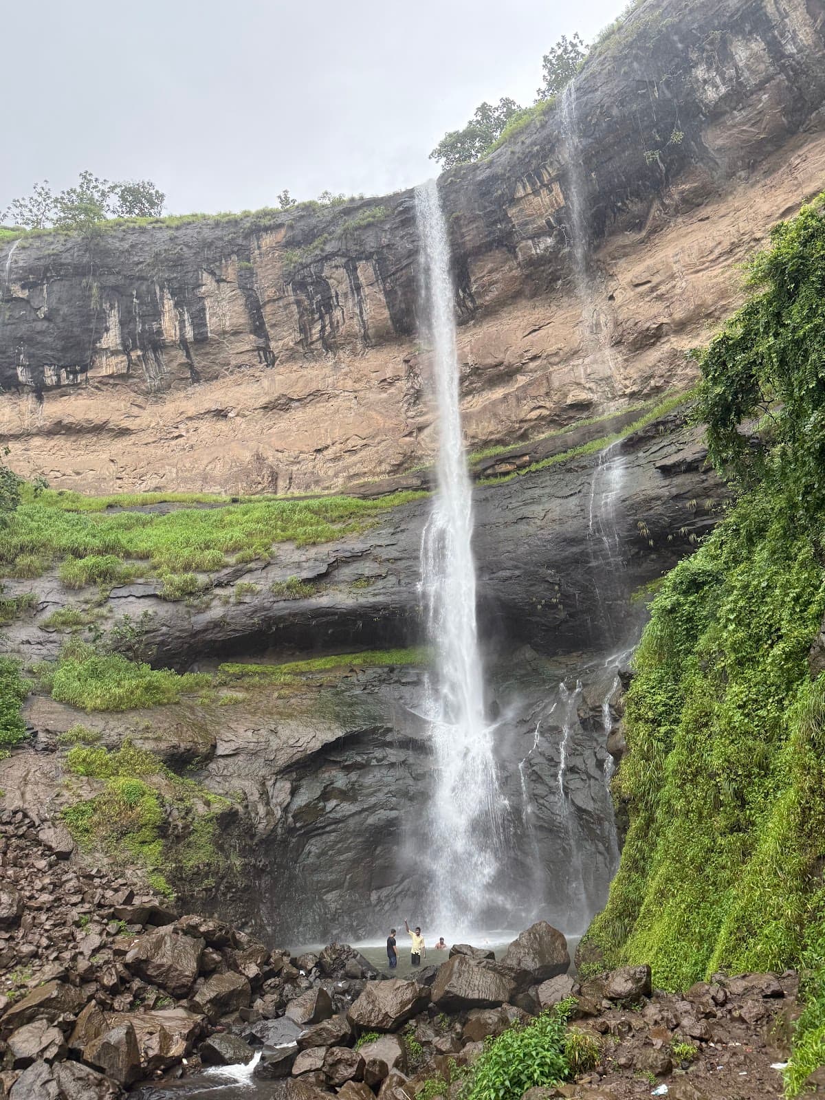 Zenith Waterfall, Khopoli - Image 1