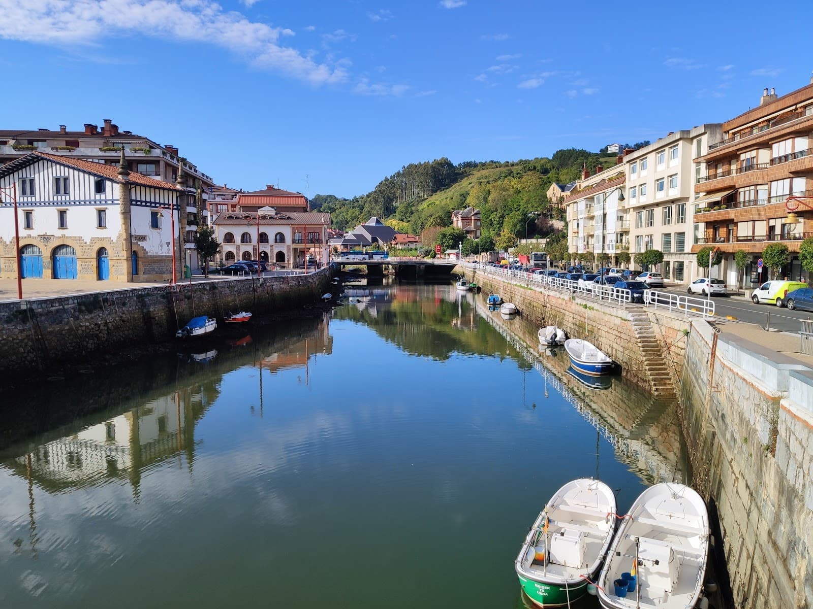 Zumaia Marina & Port - Image 1