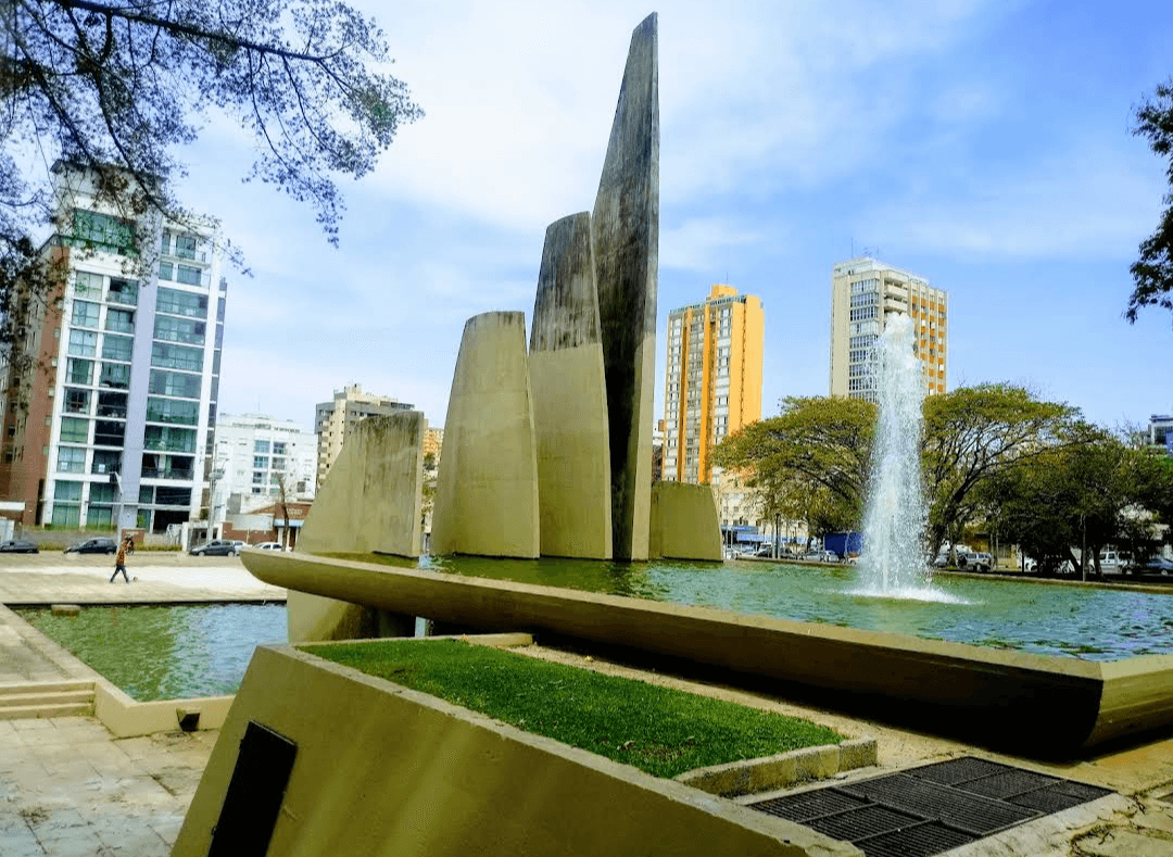 Praça 29 de Março - Image 1