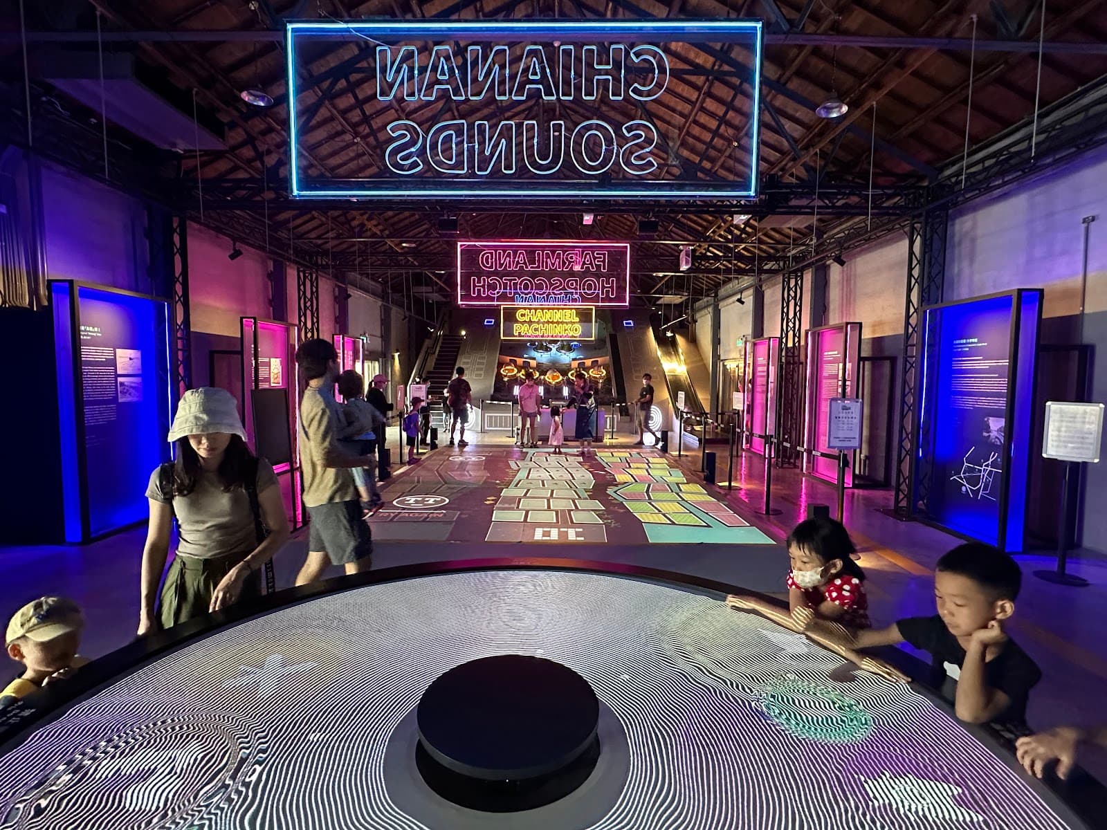 Longqi Badlands - Image 1