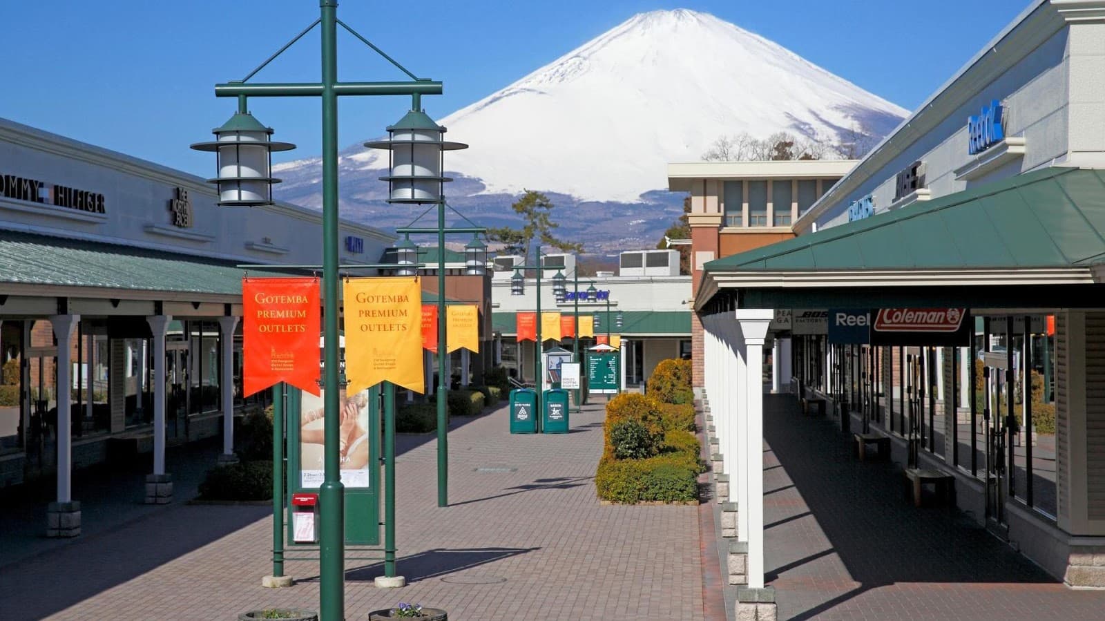 Gotemba Premium Outlets - Image 1