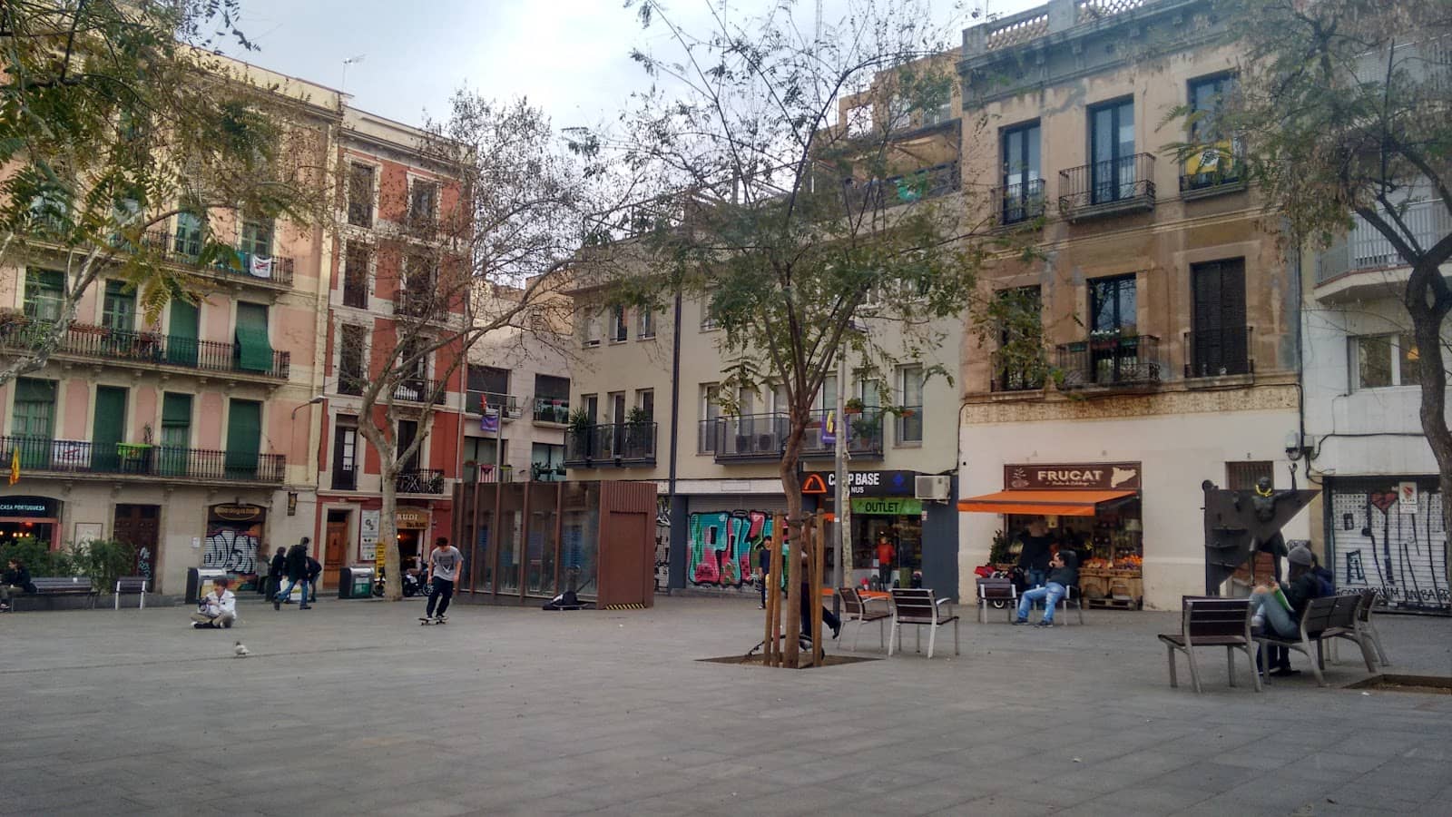 Gràcia's Local Charm