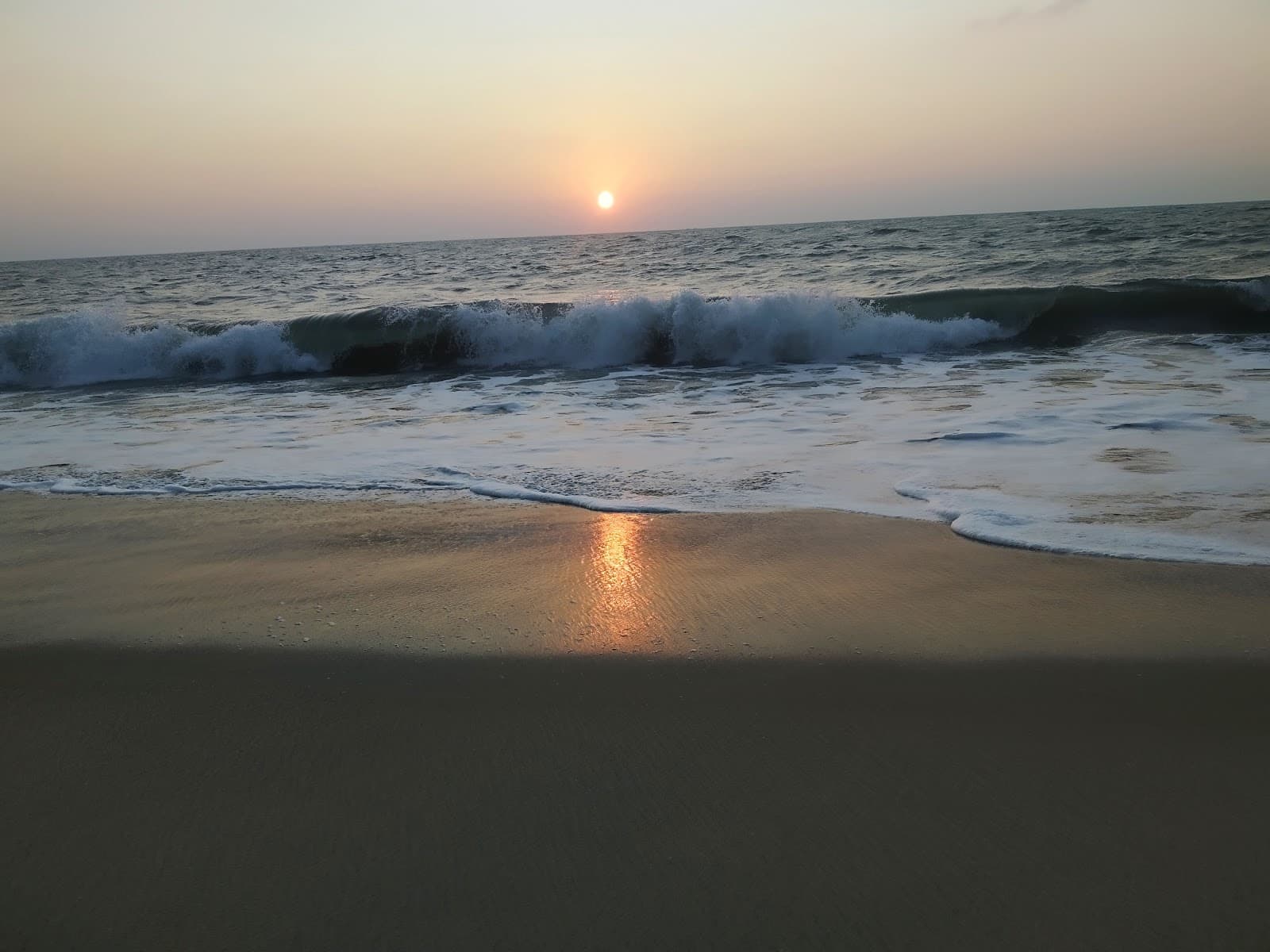 Thumpoly Beach - Image 1