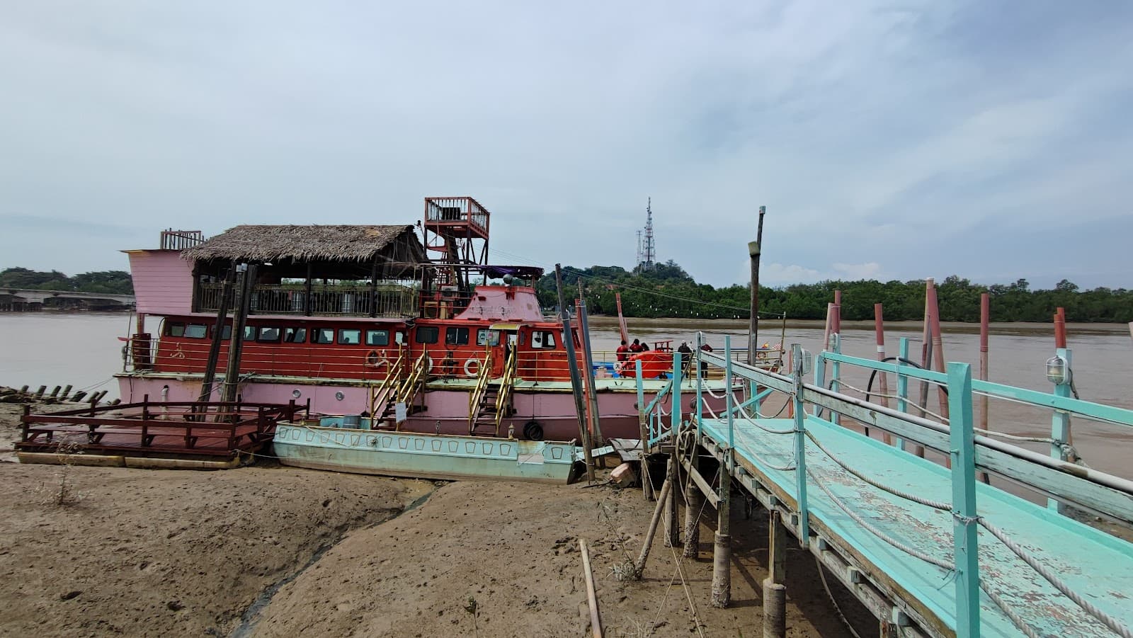 Jeram Fishermen’s Wharf - Image 1