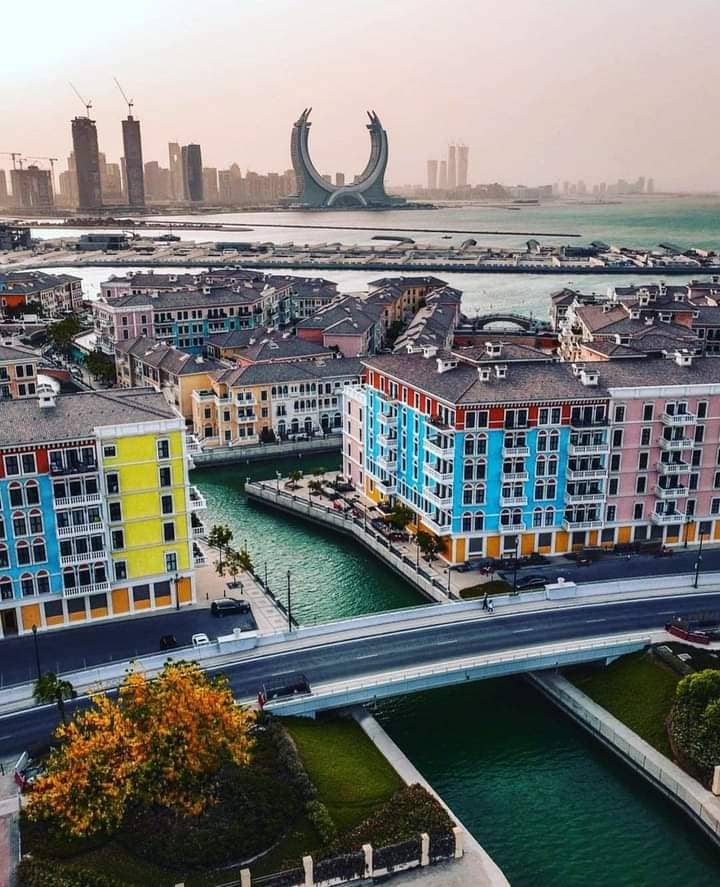 Pedestrian-Friendly Piazzas