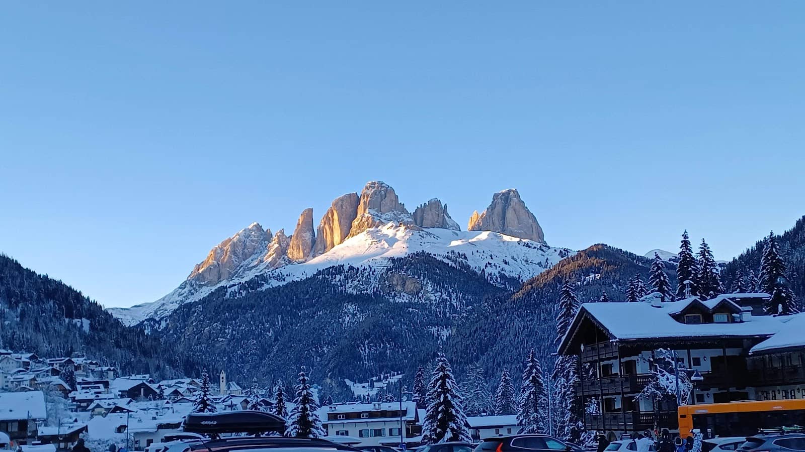 Belvedere Ski Arena Access