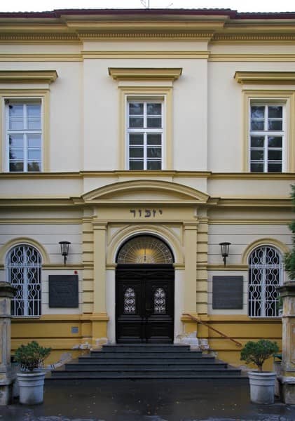 The National Cemetery