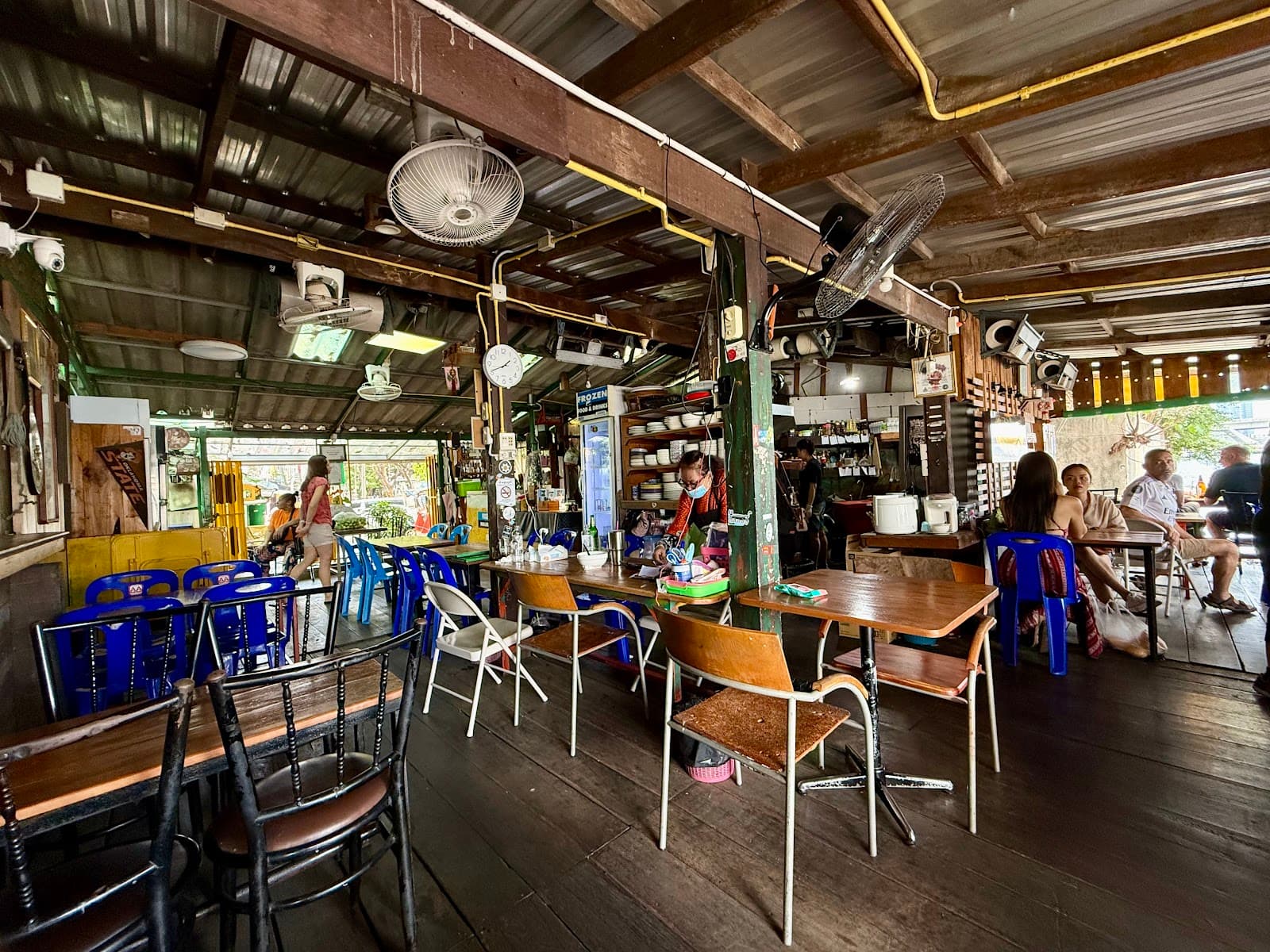 Jacks Bar - Image 1