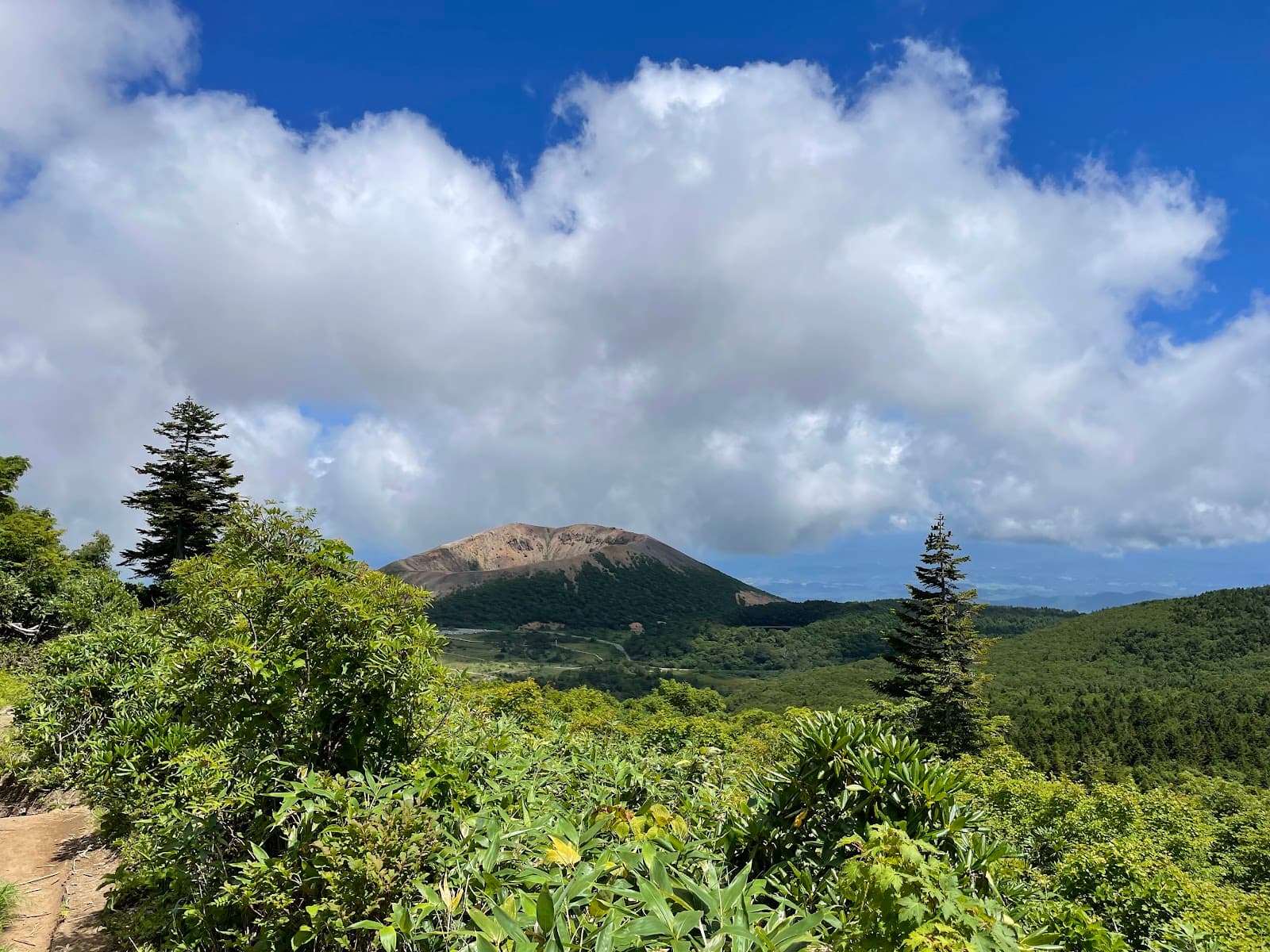 Mount Issaikyo - Image 1