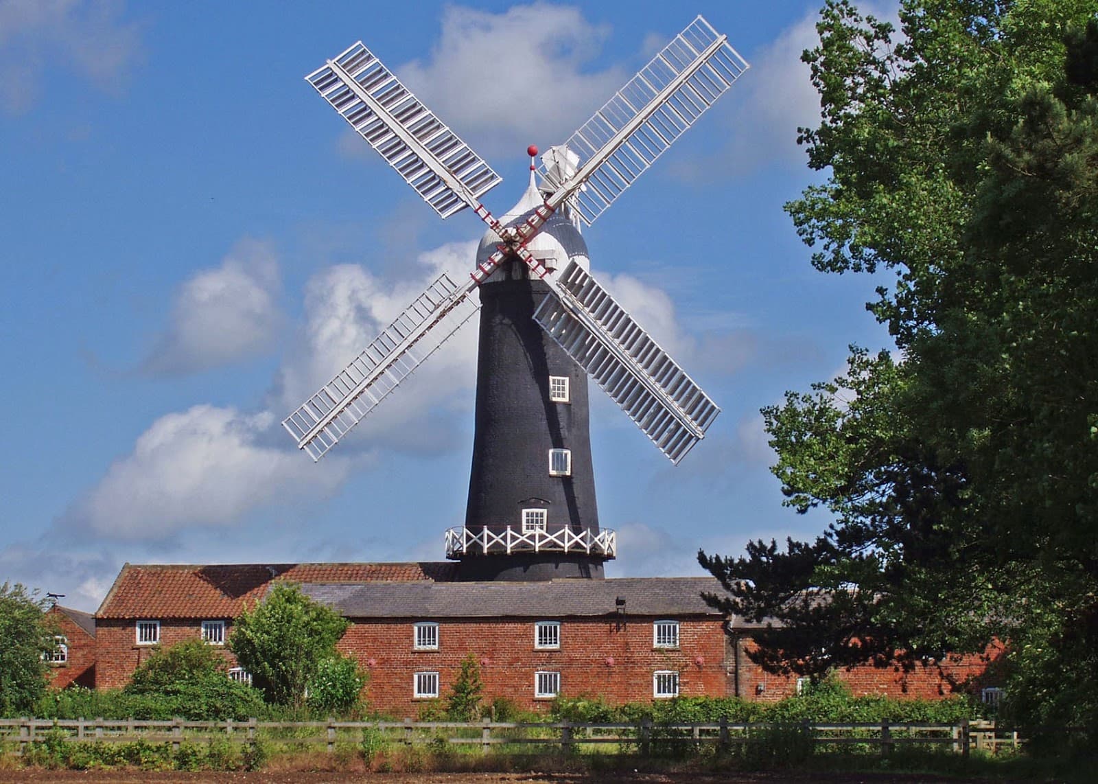 Skidby Mill and Museum of East Riding Rural Life - Image 1