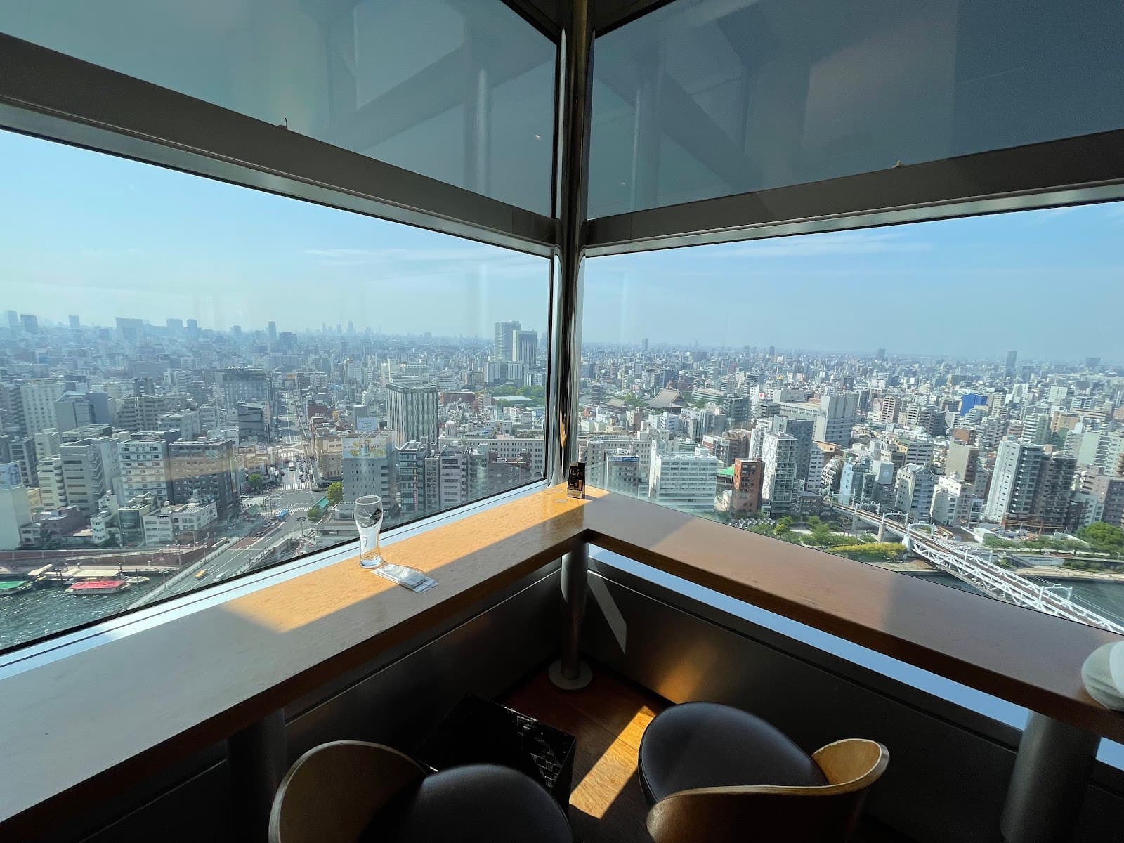 Asahi Building Sky Lounge - Image 1