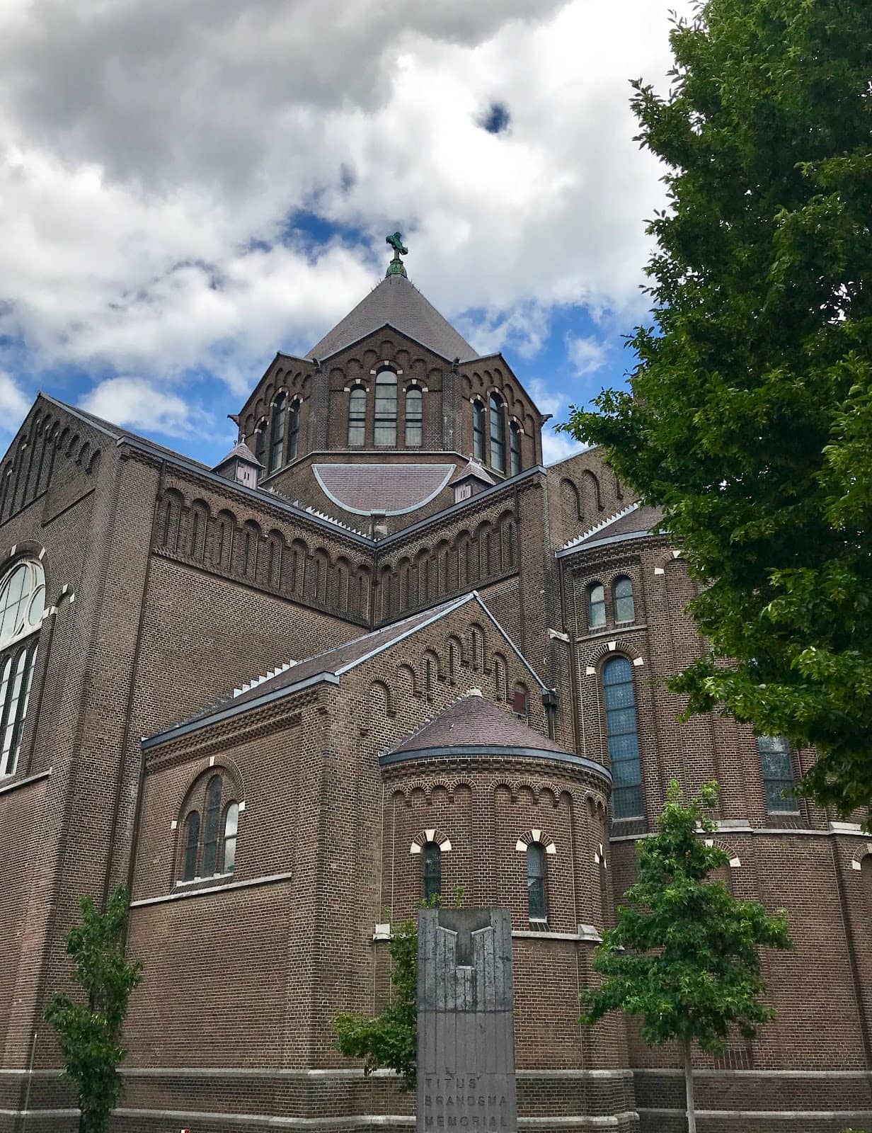 Local Boutiques and Cafes