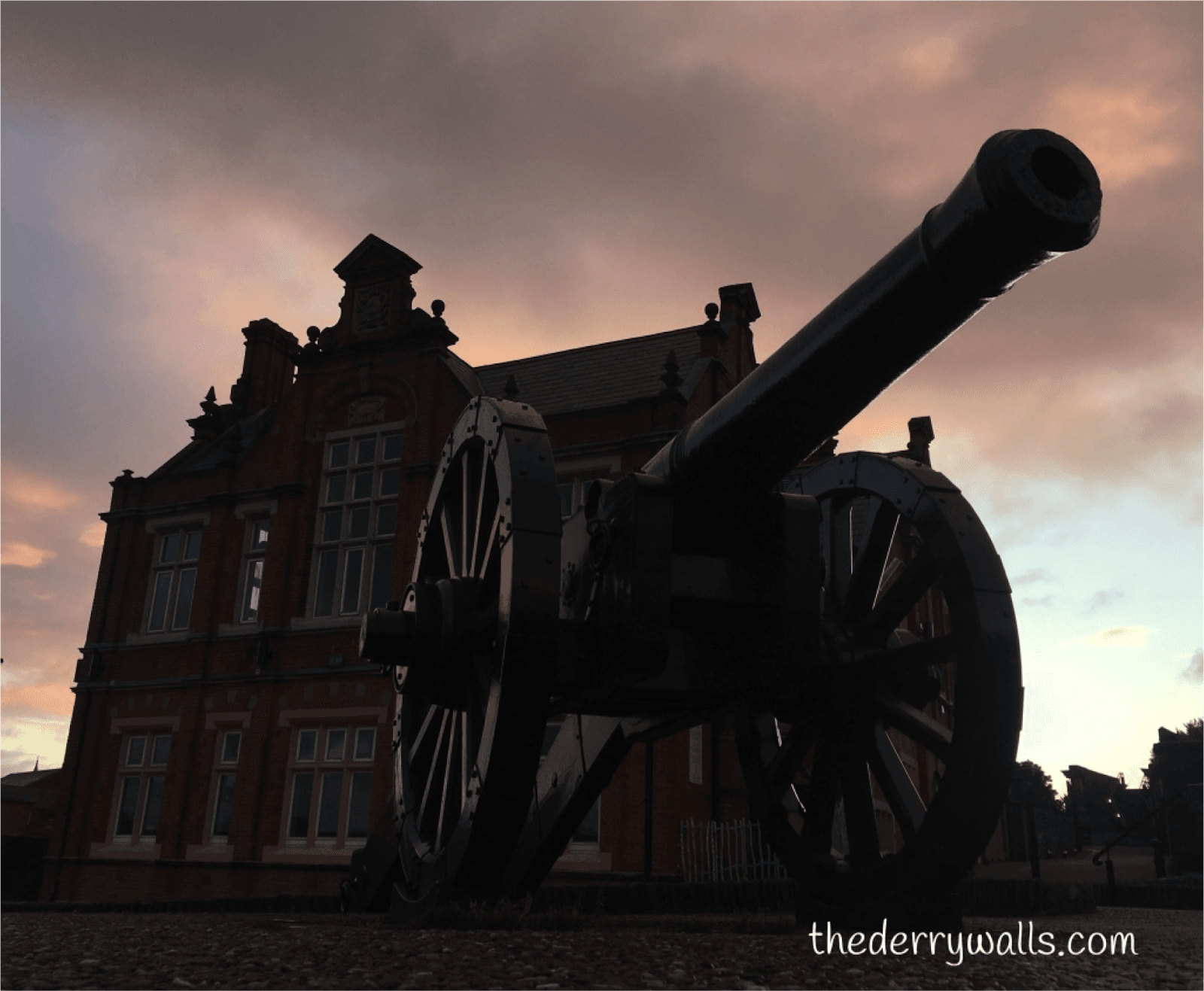 Derry City Walls - Image 1