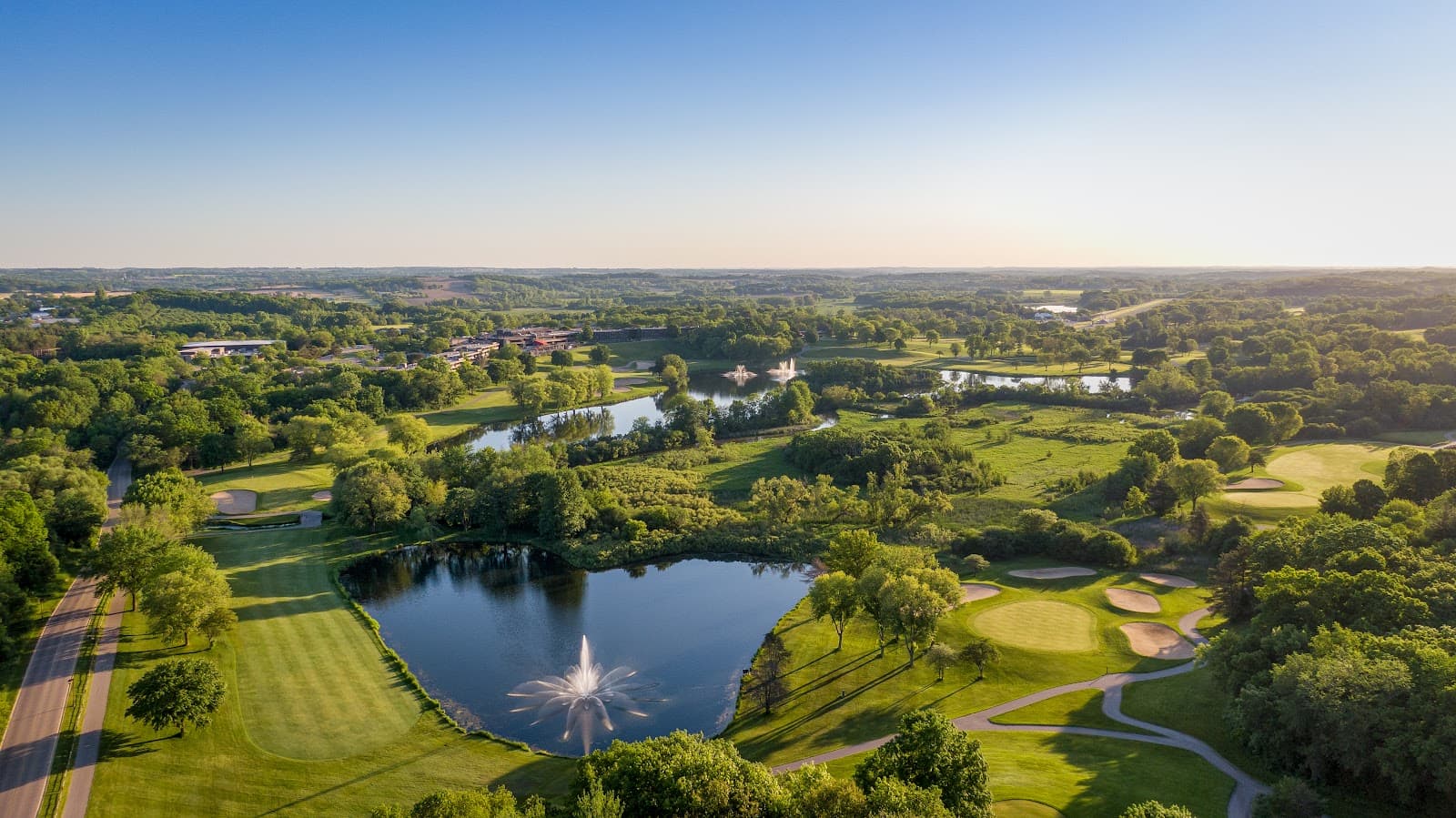 Grand Geneva Resort & Spa - Image 1