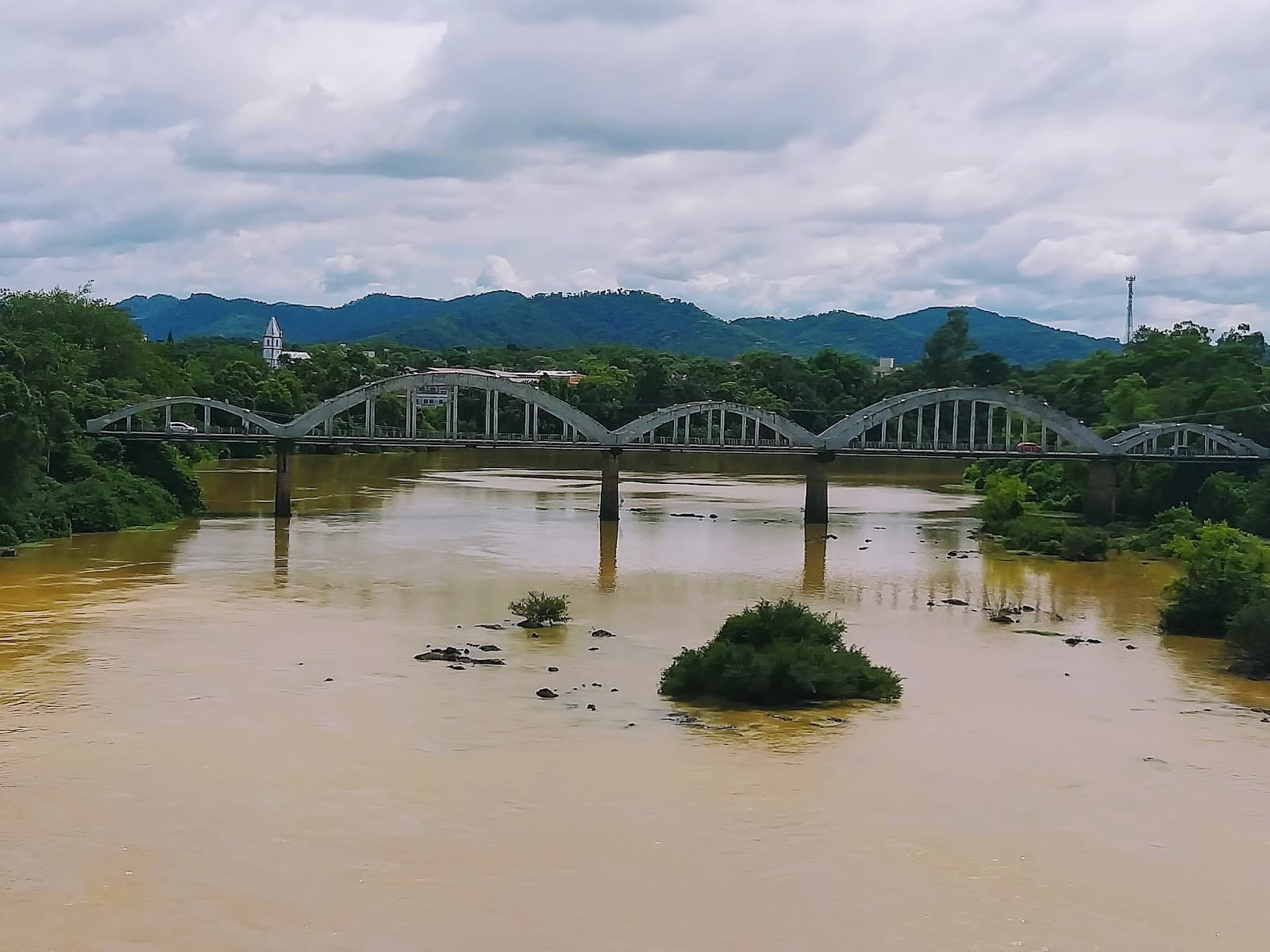 Indaial Arches Bridge - Image 1