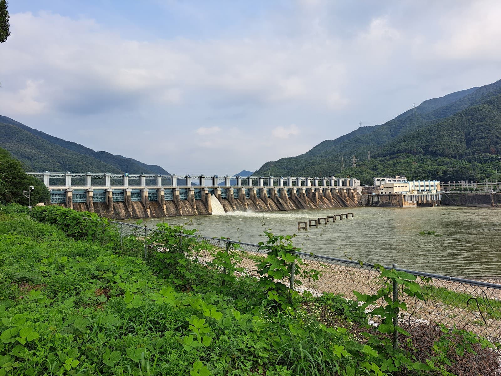 Cheongpyeong Dam - Image 1