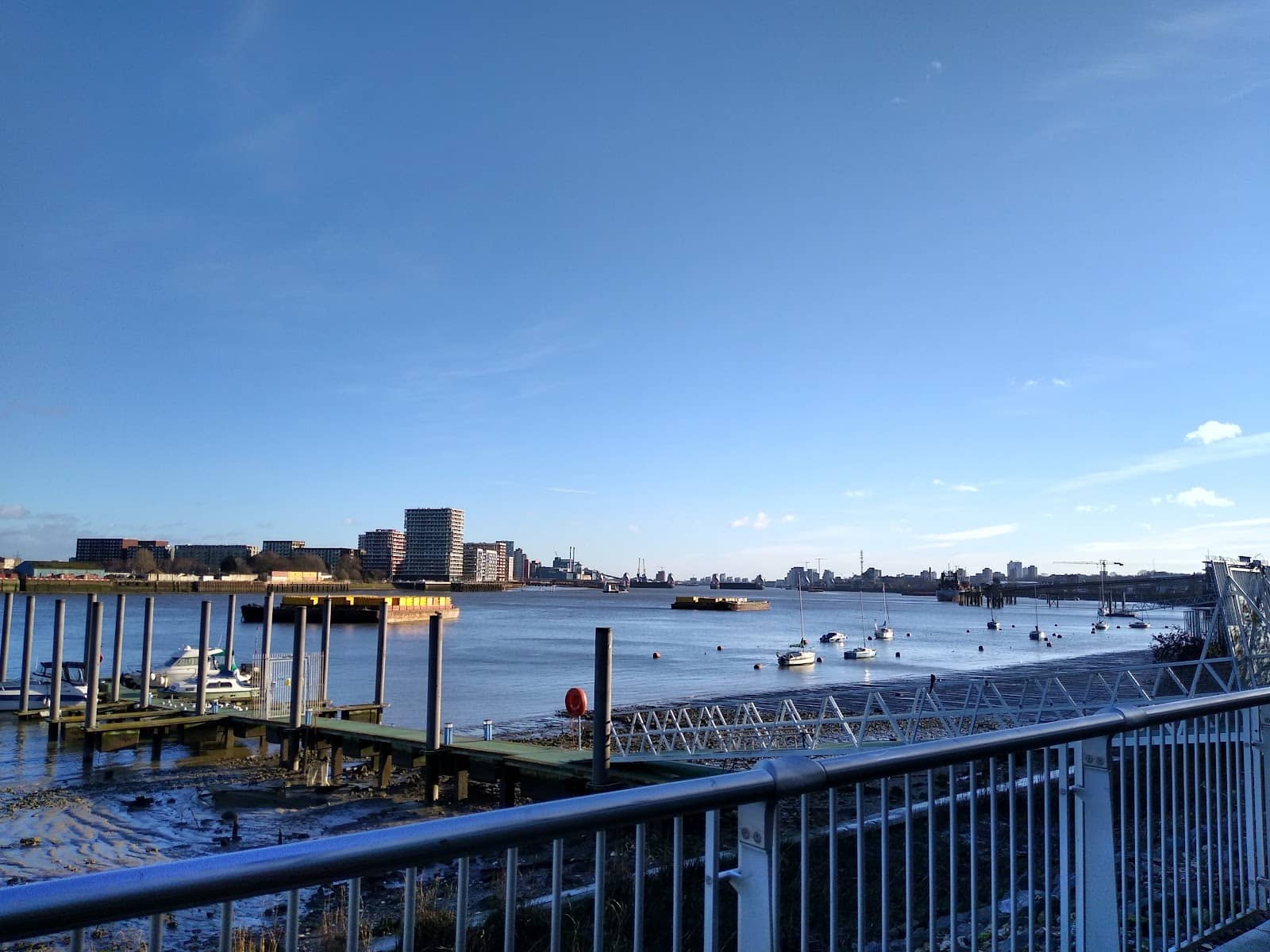 Hampton Wick to Hampton Court