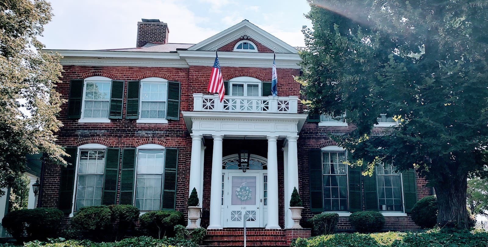 Diamond Hill Historic District - Image 1