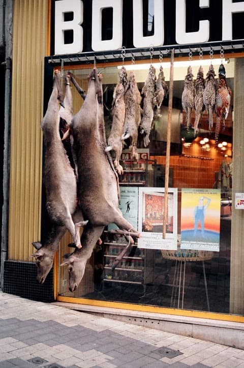 Place Billard Market - Image 1