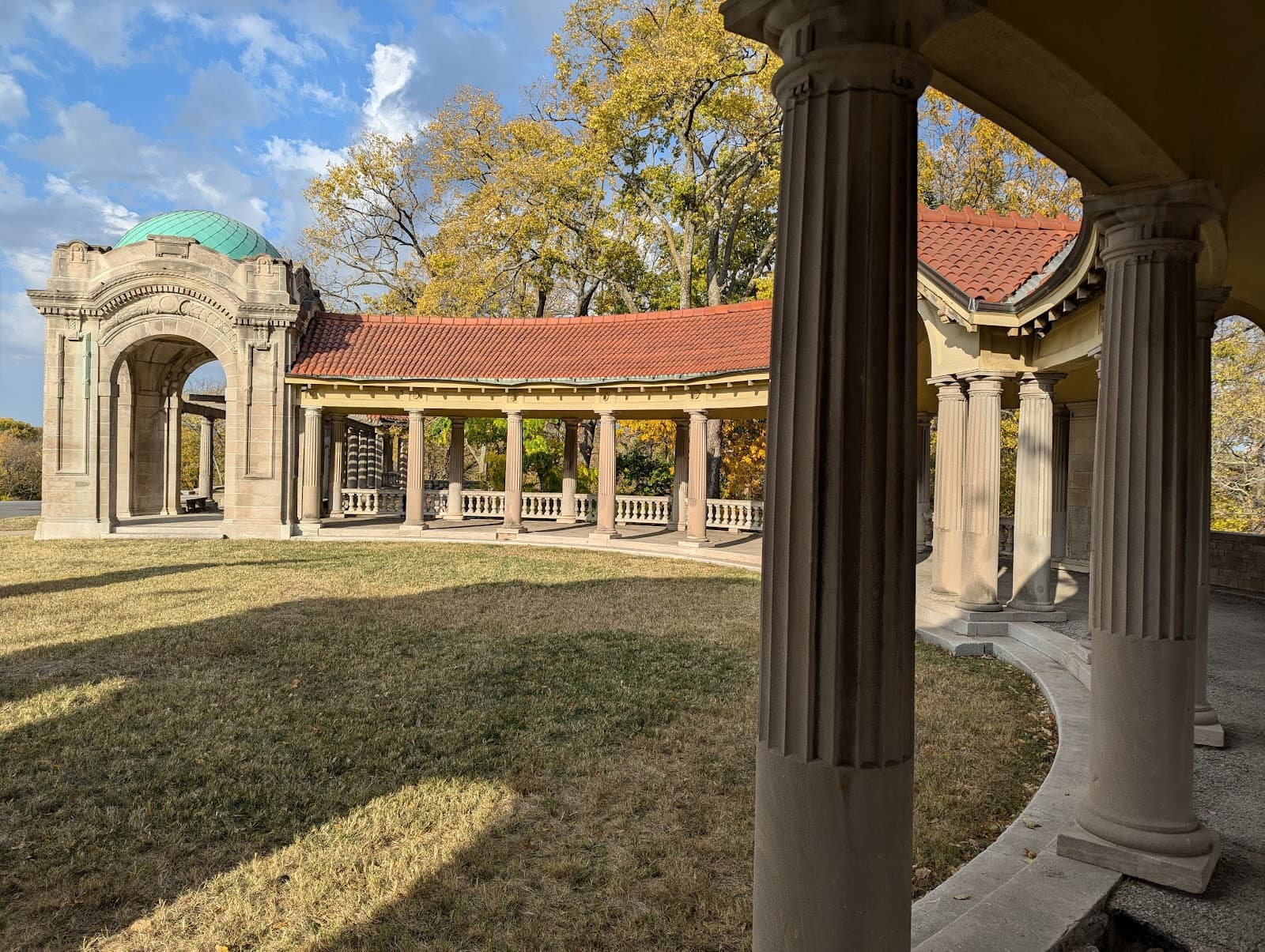 The Concourse (Kessler Park) - Image 1