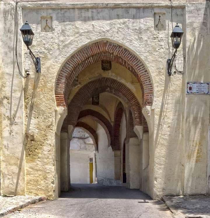 Bab Kasbah - Image 1