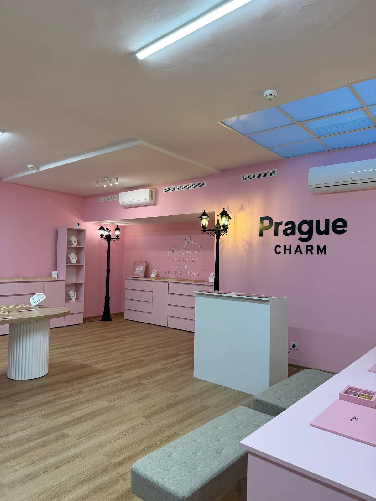 Personalized Necklace Creation