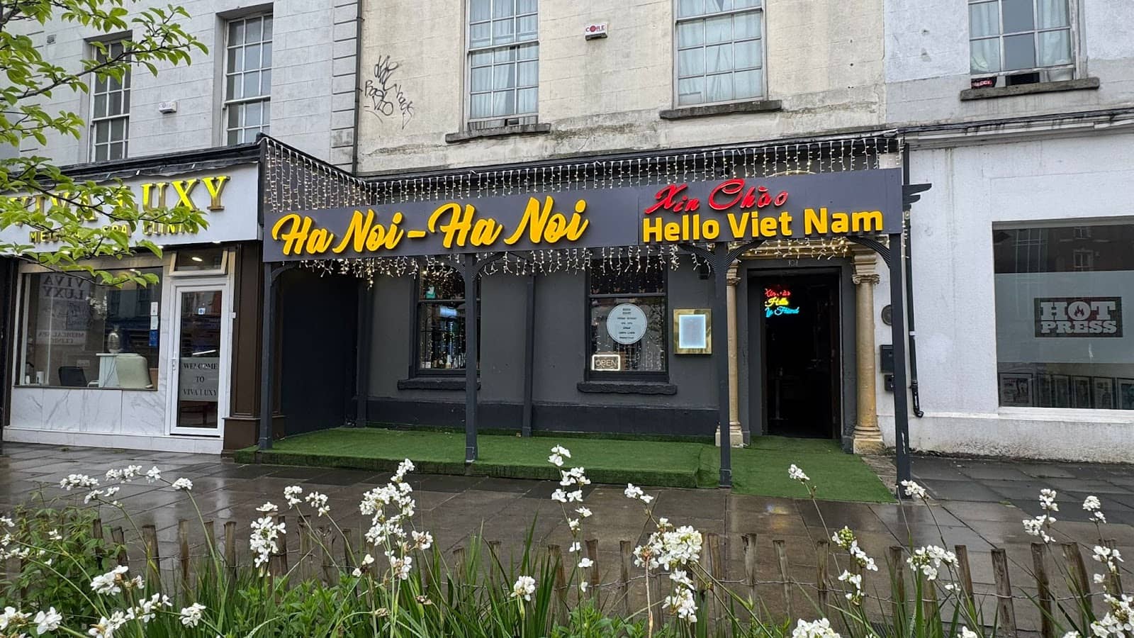 Old Quarter Exploration