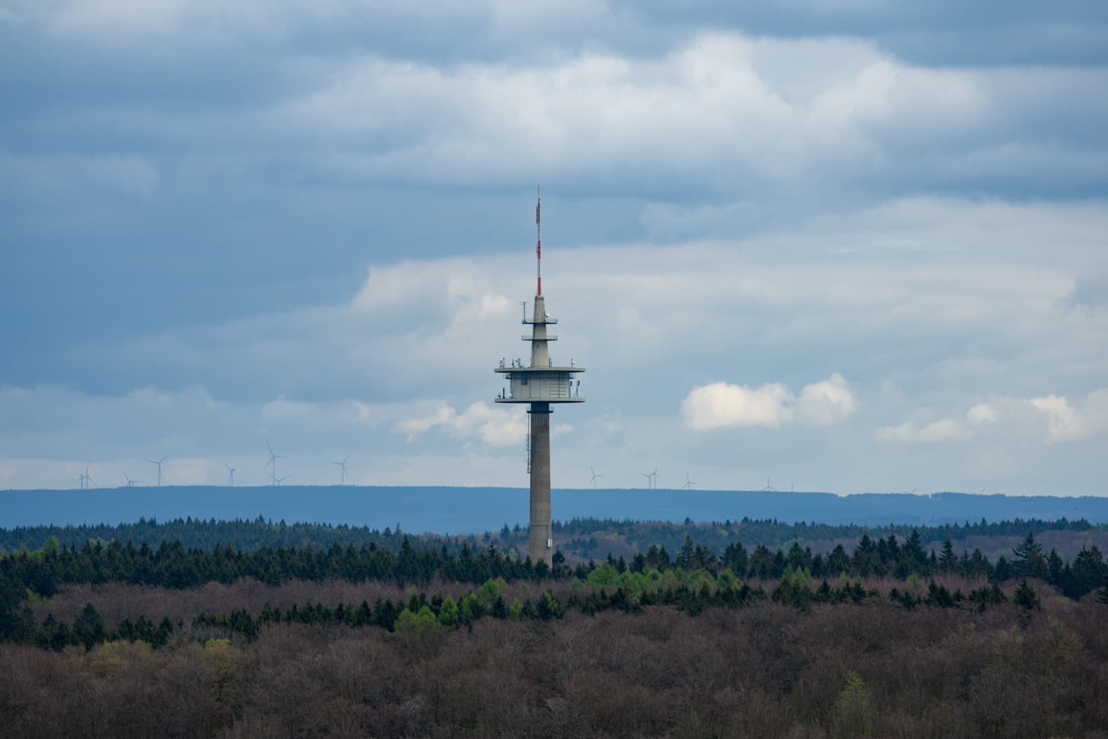 Dutch Mountain Trail (VaalsβVijlen) - Image 1