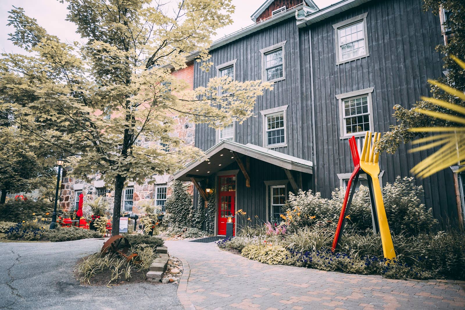 Riverside Spa & Hot Tubs