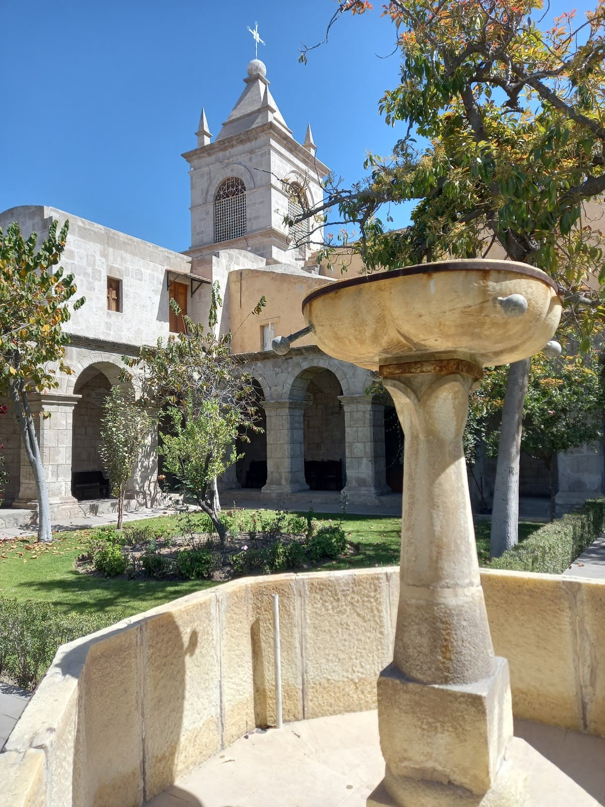 Santa Teresa Convent Museum - Image 1