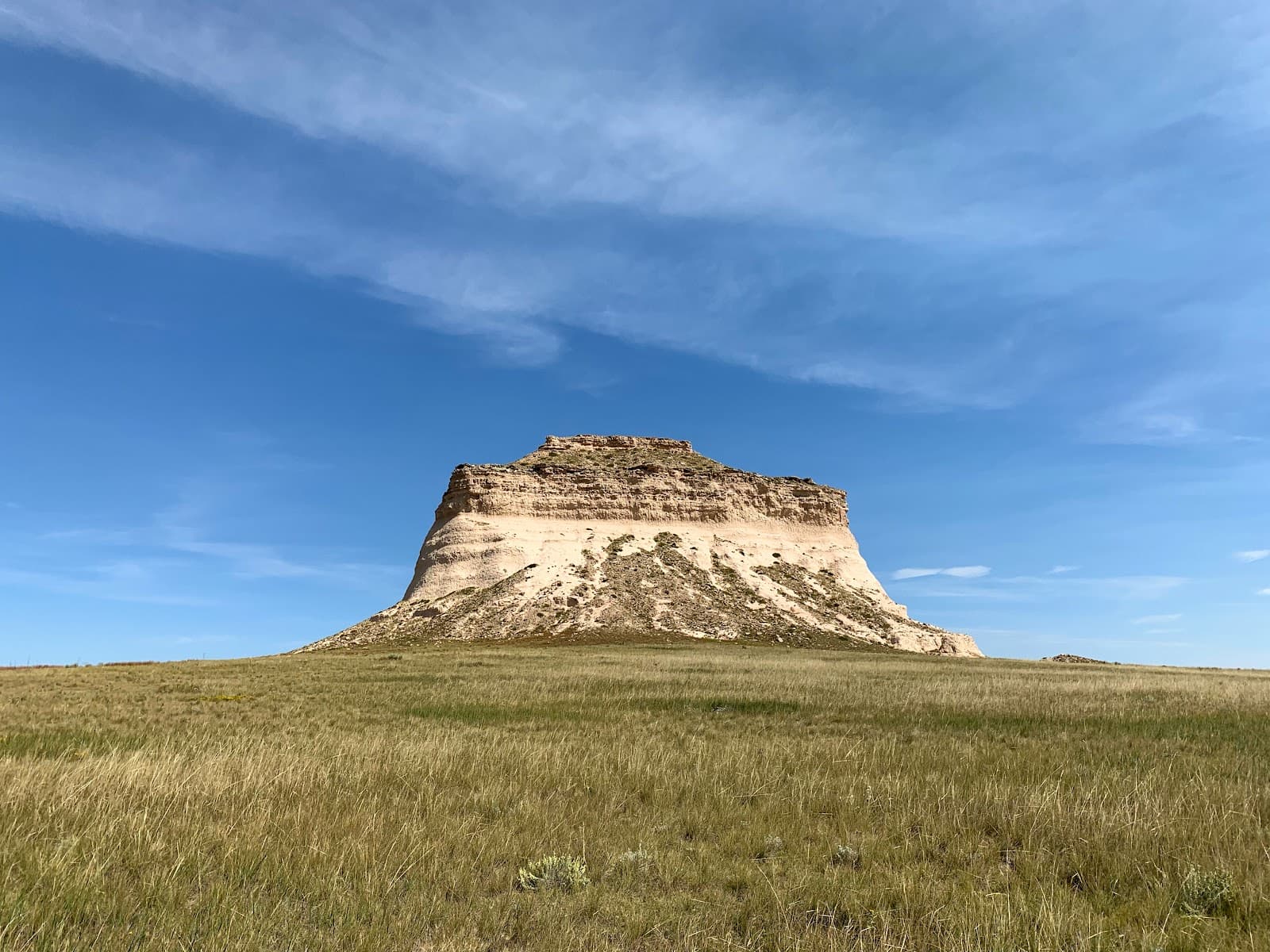 Pawnee Buttes Trailhead - Image 1