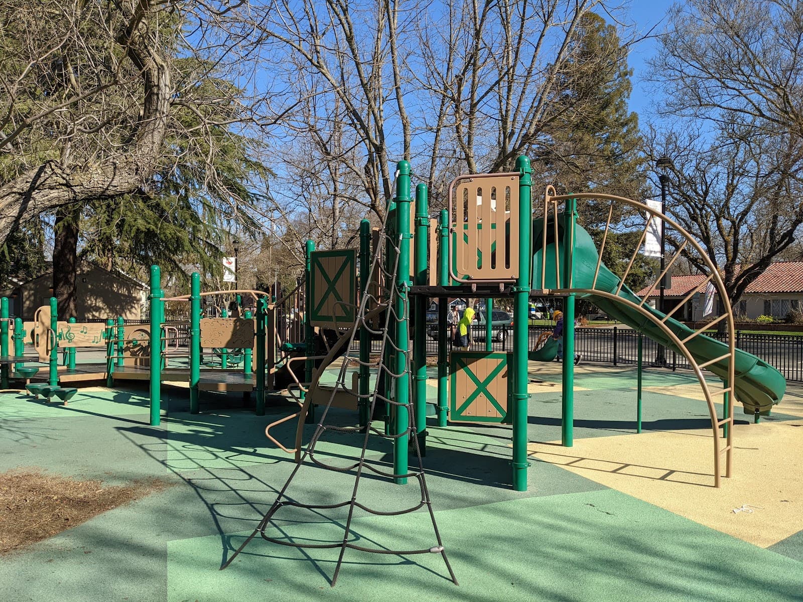 Central Park Davis - Image 1