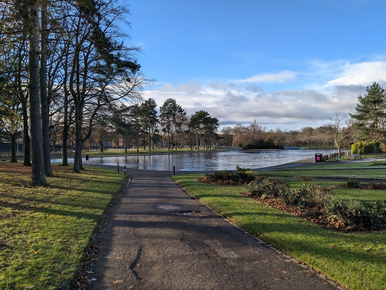 Victoria Park - Image 1