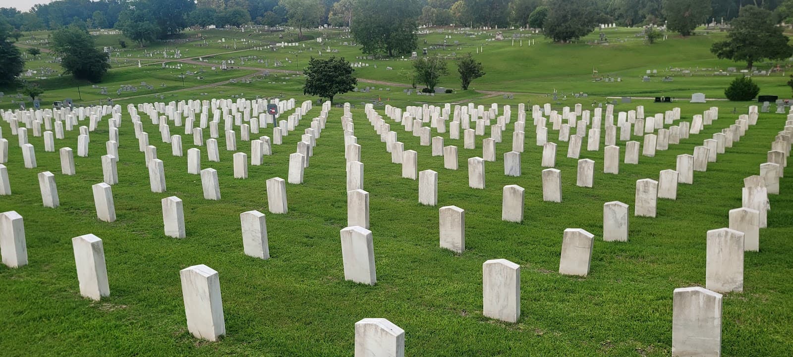 Cedar Hill Cemetery Soldiers' Rest - Image 1