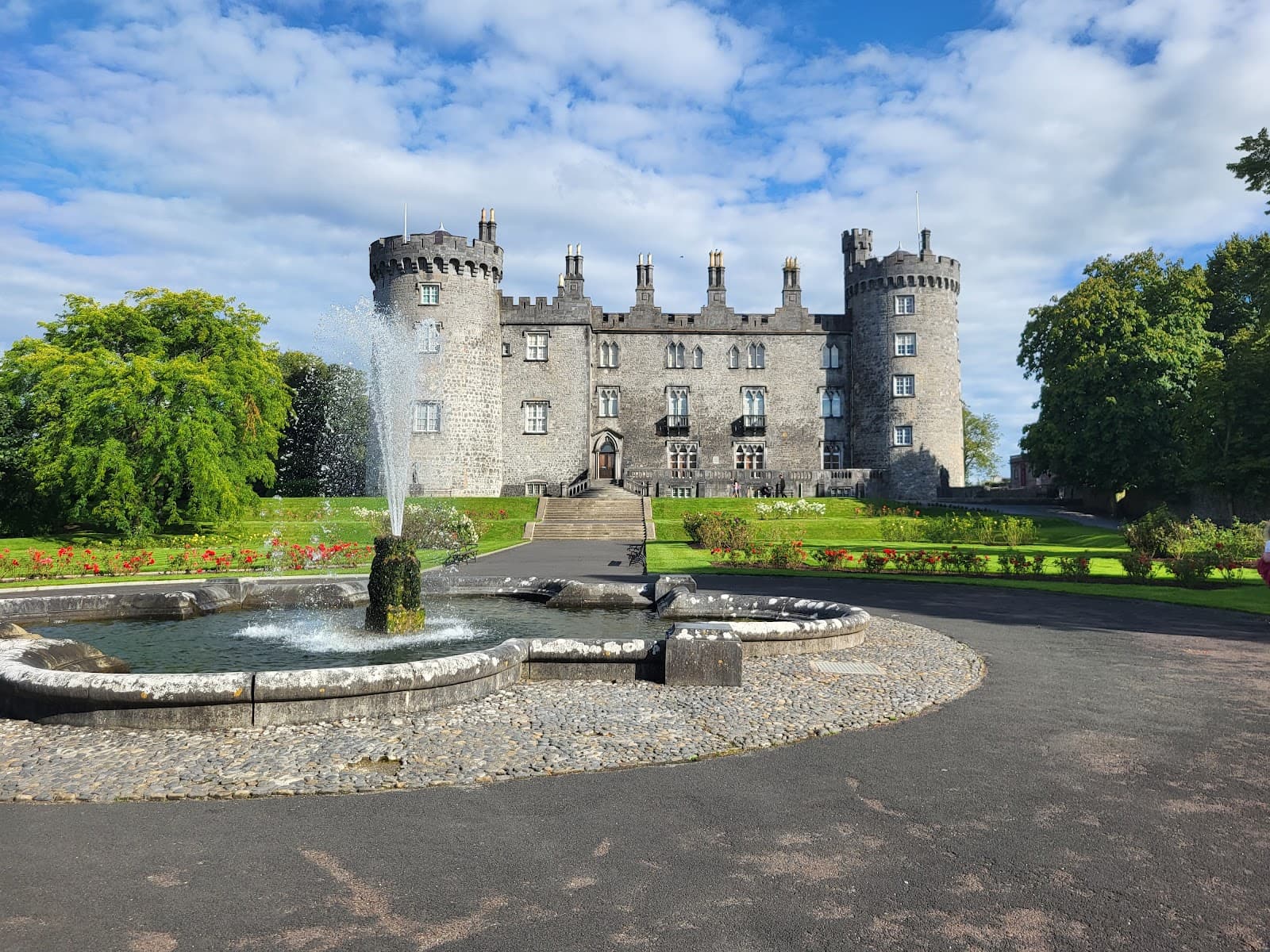 Kilkenny Castle Grounds - Image 1
