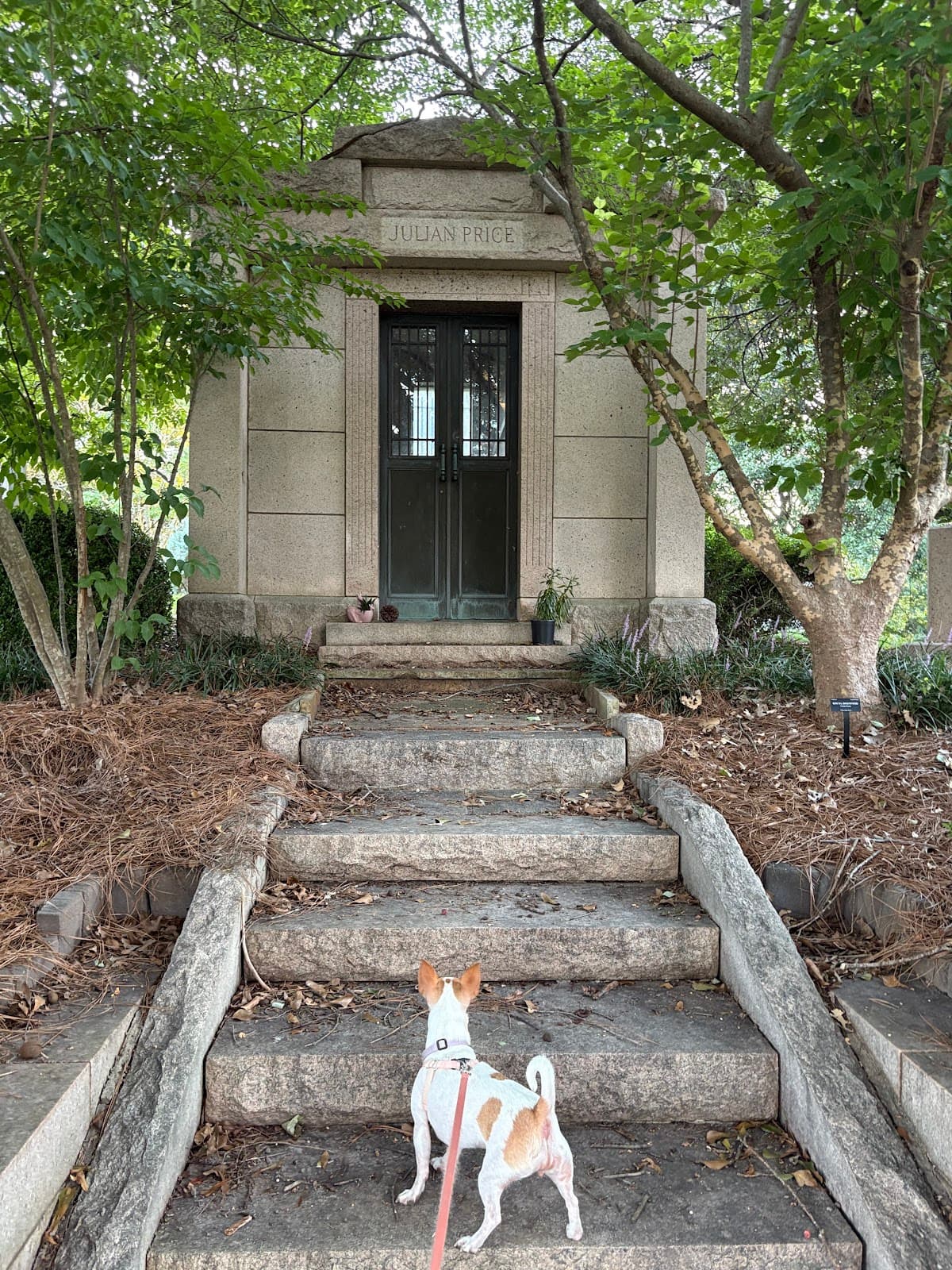 Green Hill Cemetery - Image 1