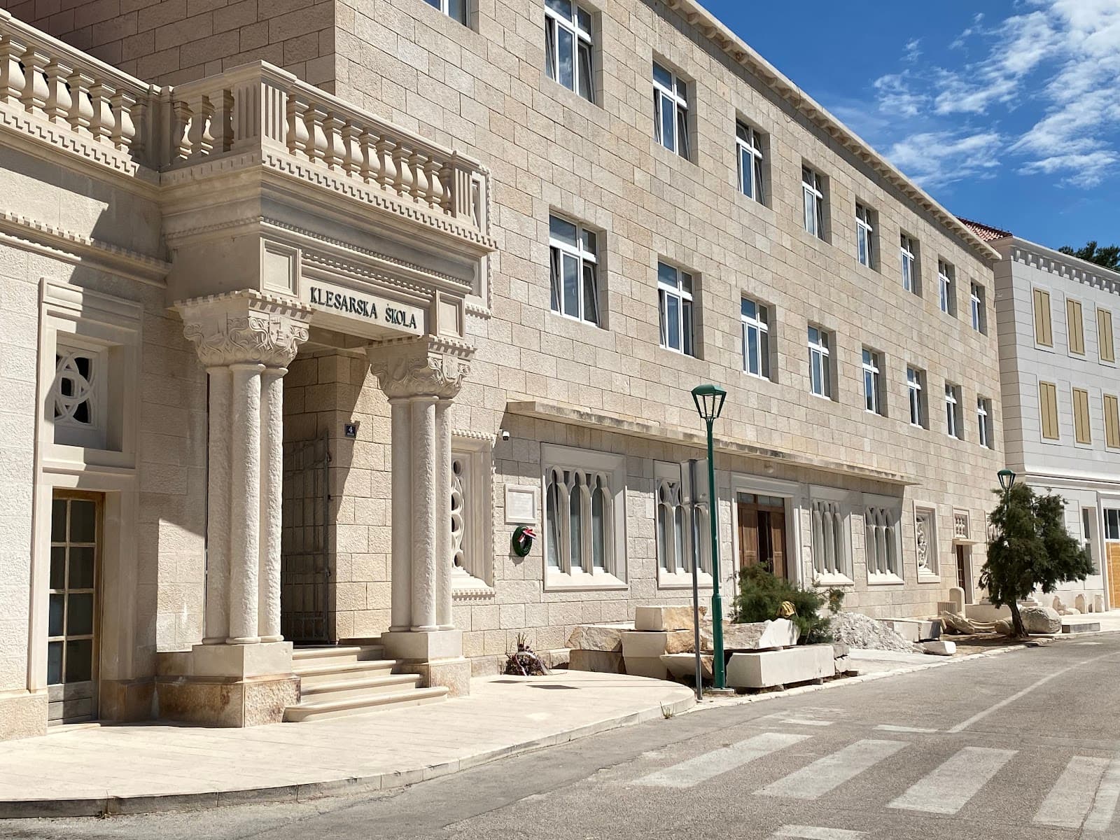 Pučišća Stone Masonry School - Image 1