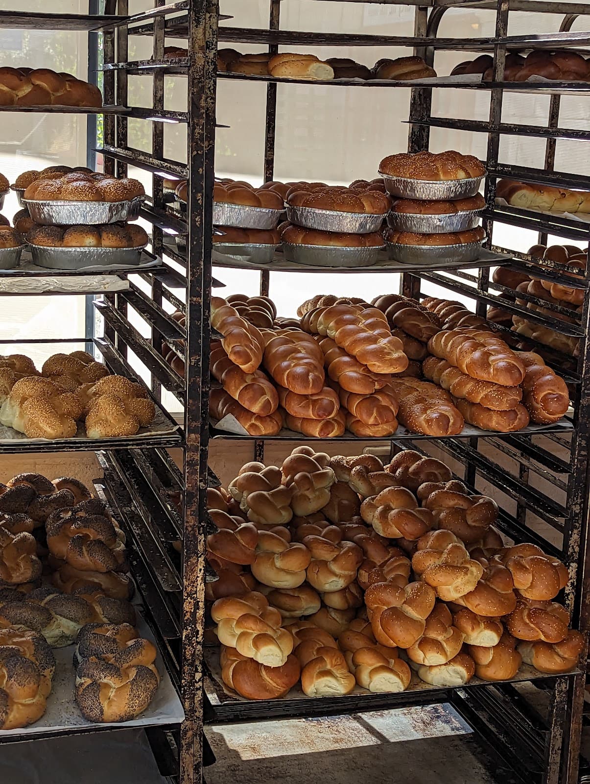 Bakeries in Emek Refaim neighborhood - Image 1