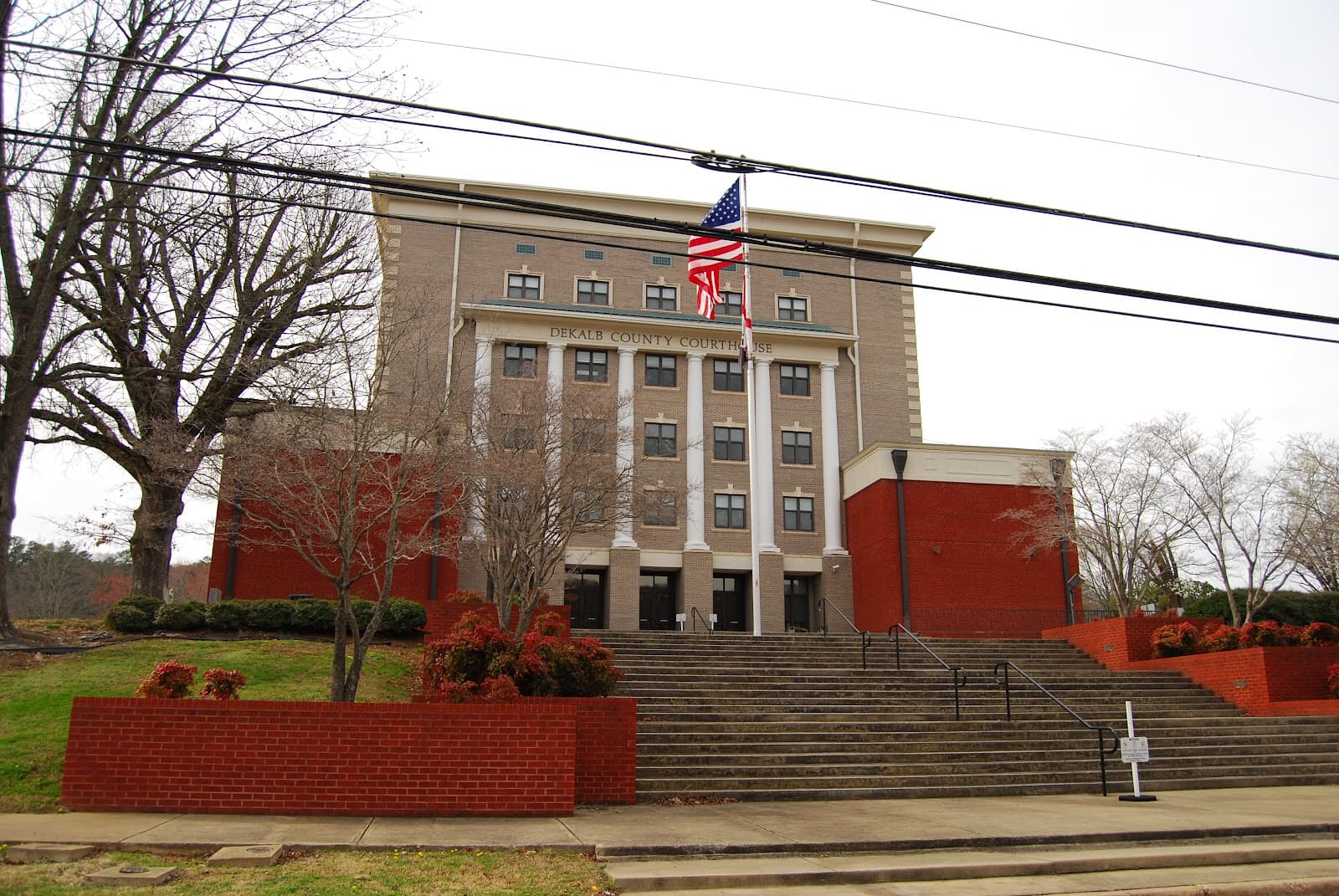 DeKalb County Courthouse (Fort Payne) - Image 1