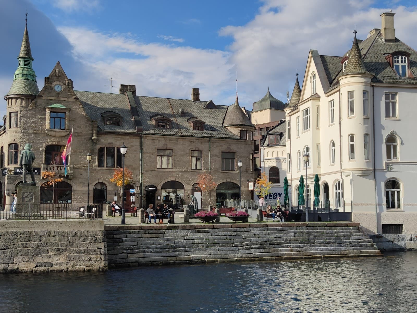 Apotekertorget - Image 1