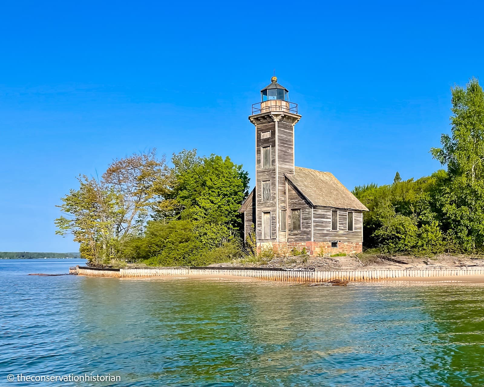Grand Island East Channel Lighthouse - Image 1