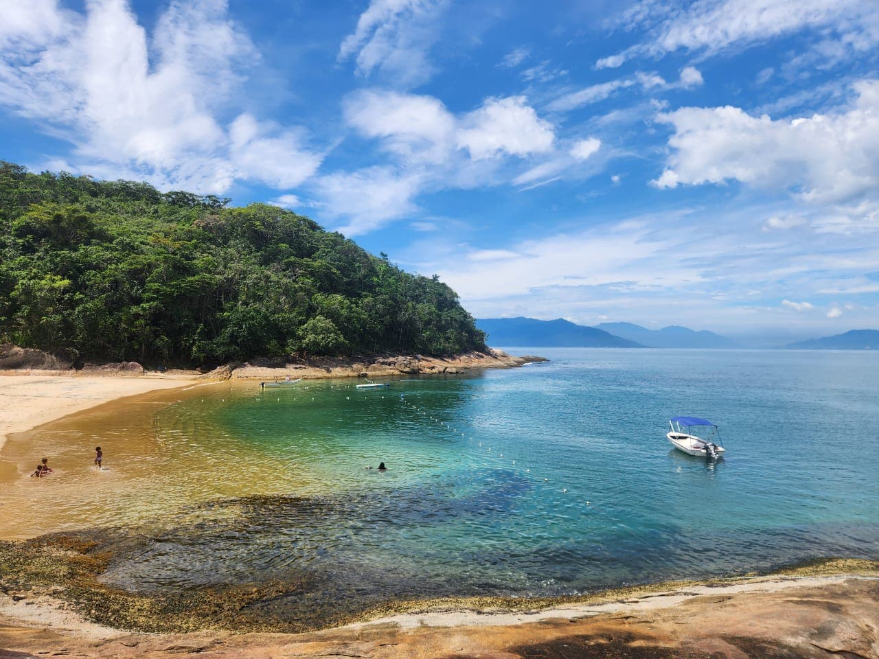 Ilha do Tamanduá - Image 1